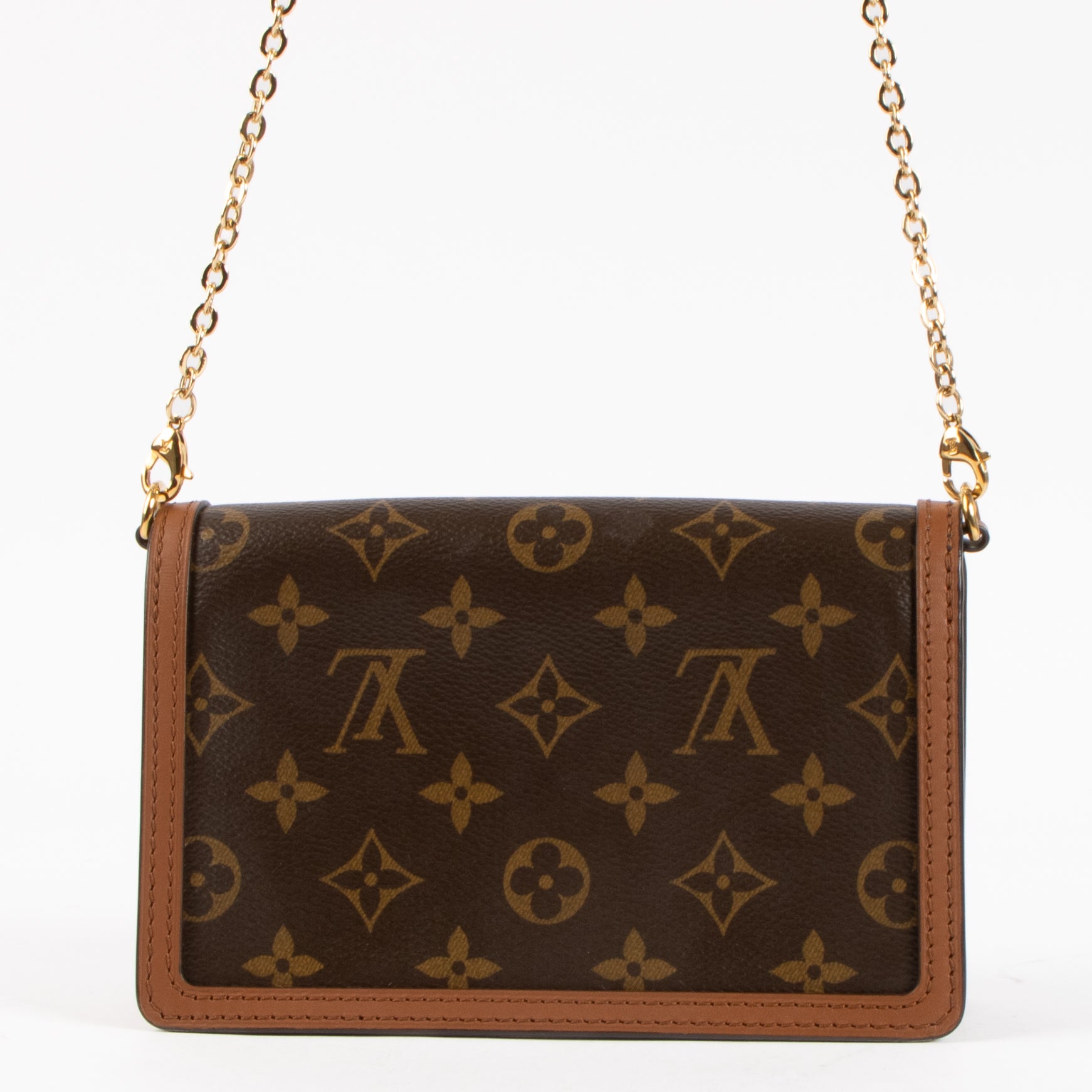 Shop the authentic Louis Vuitton Monogram Dauphine Chain Wallet on Labellov.com !