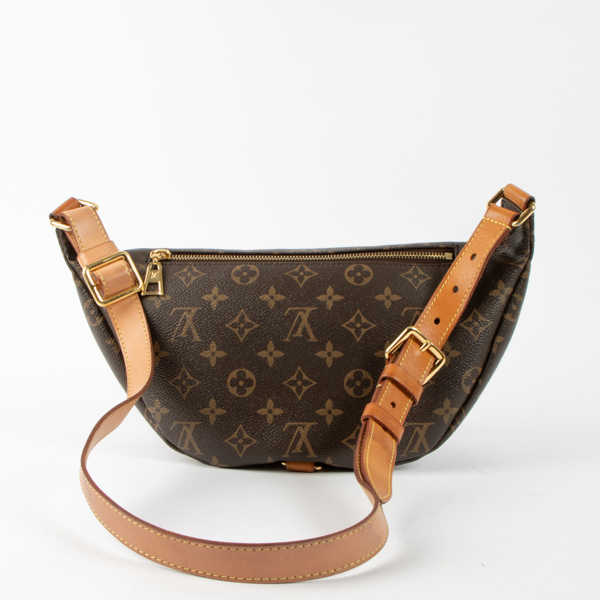 Shop this authentic Louis Vuitton Monogram Bumbag pre-loved on Labellov.com