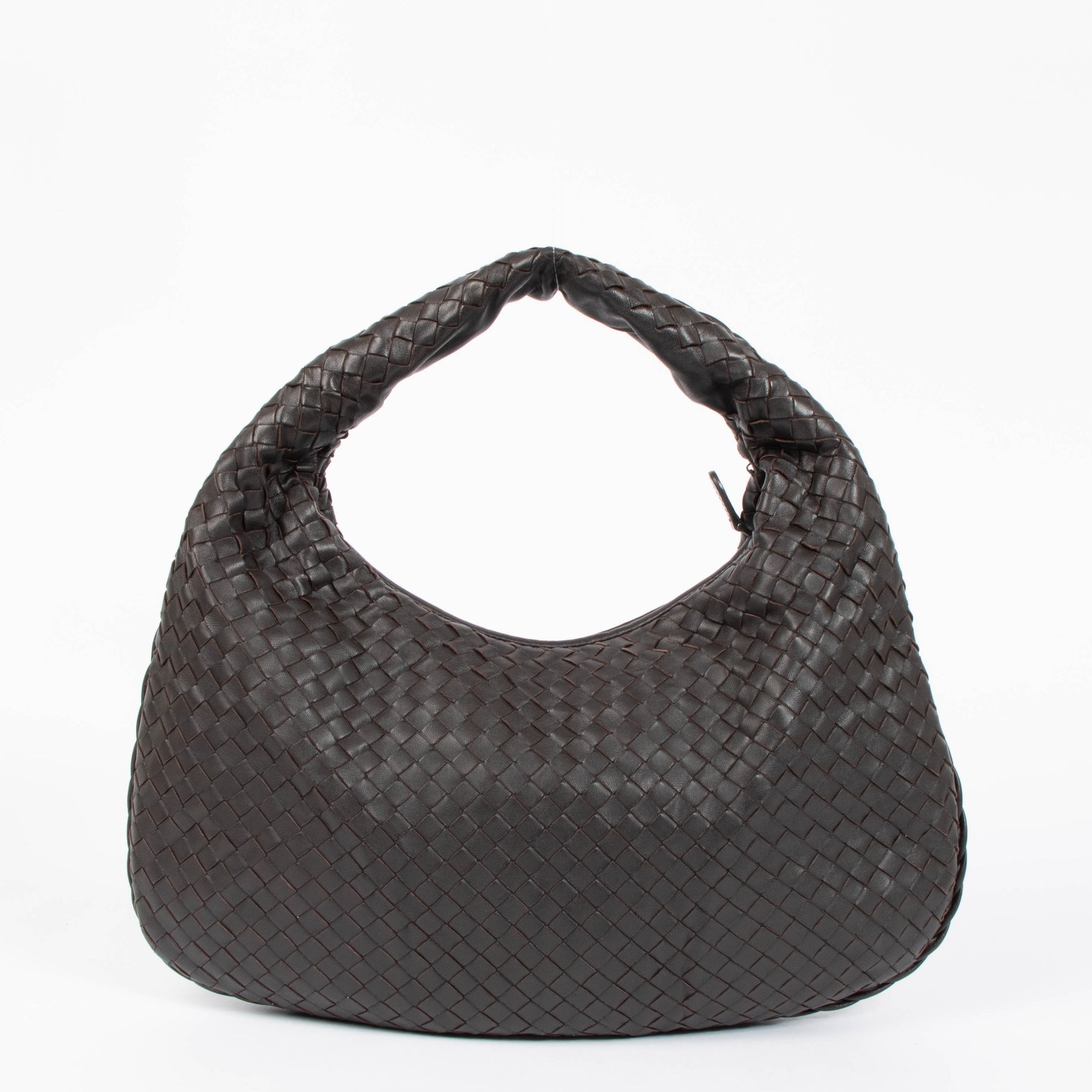 Shop the authentic Bottega Veneta brown Medium Veneta Hobo second hand on Labellov.com
