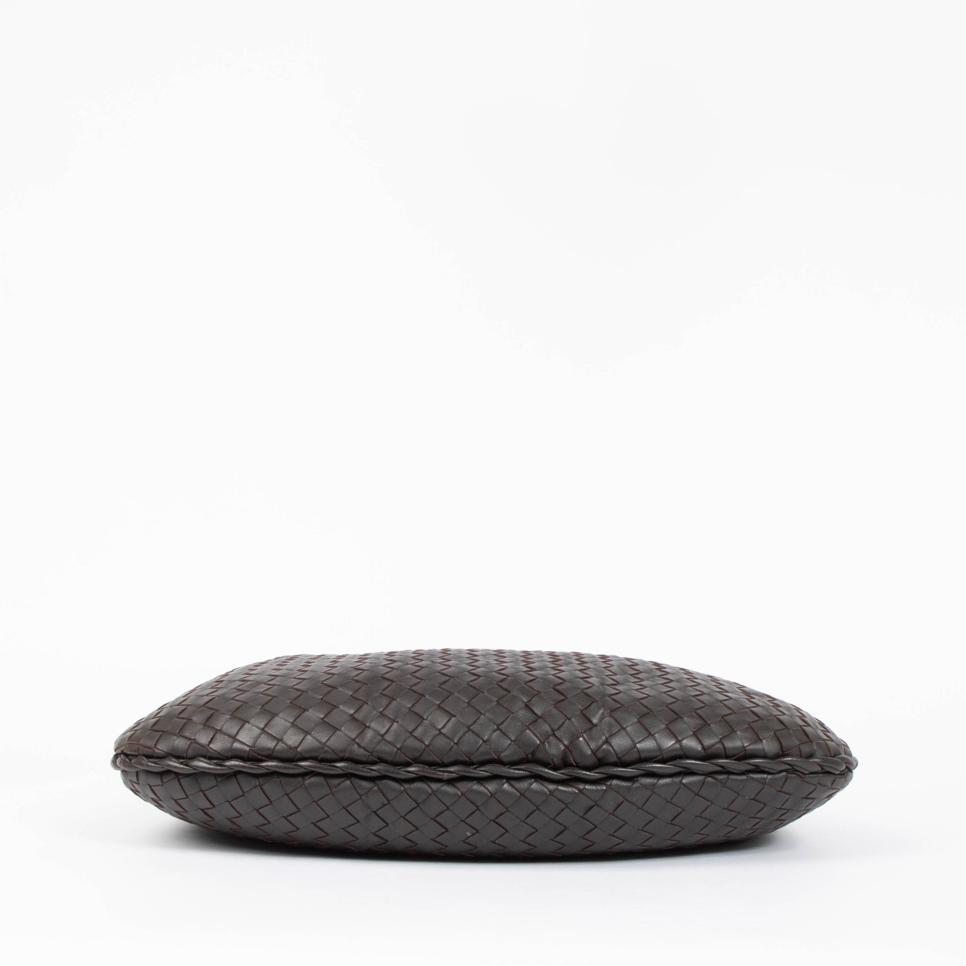 Shop the authentic Bottega Veneta brown Medium Veneta Hobo second hand on Labellov.com