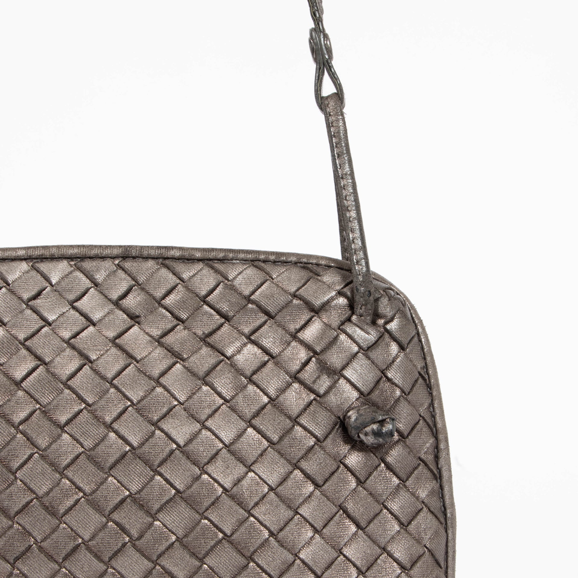 Shop the authentic Bottega Veneta Metallic Bronze Crossbody second hand on Labellov.com