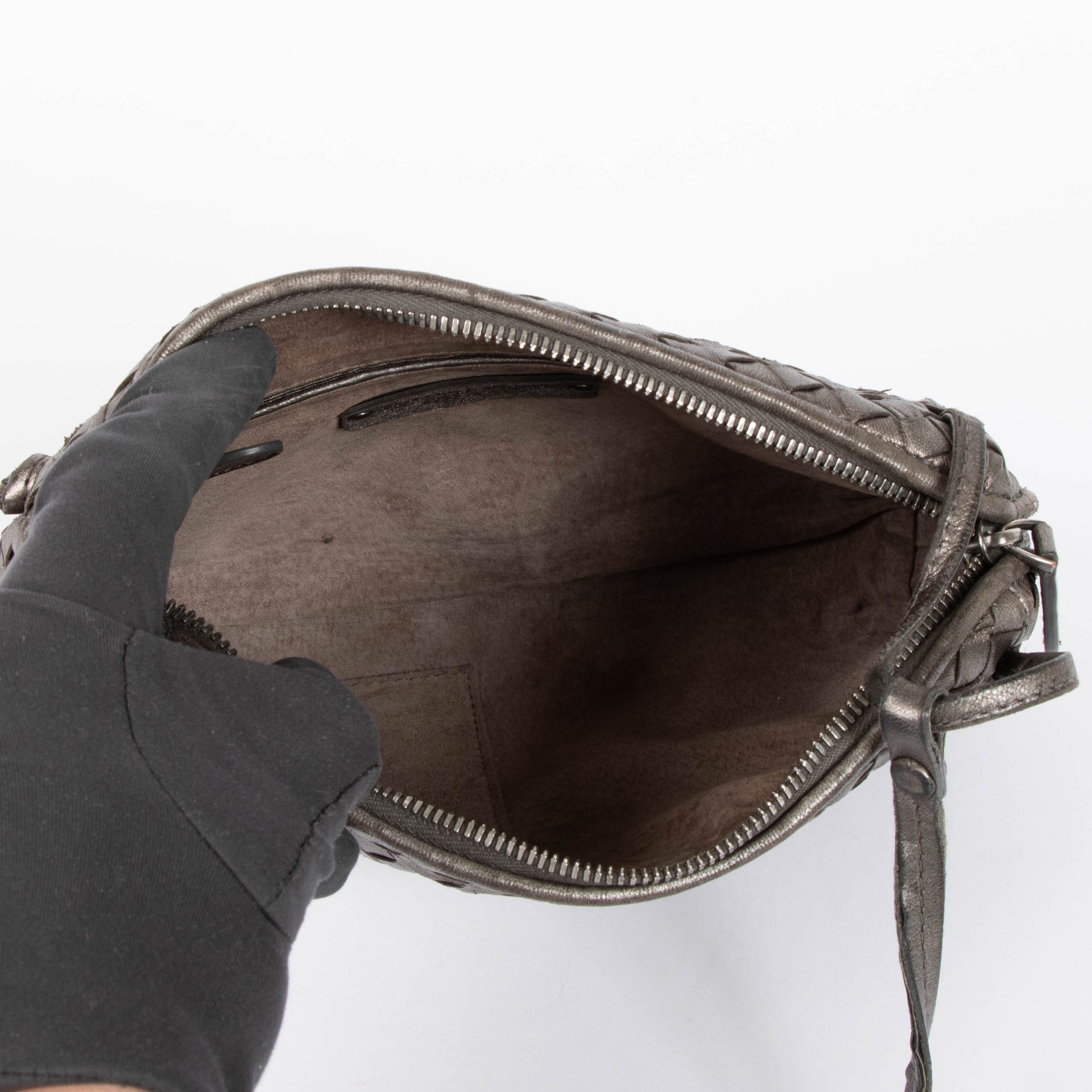 Shop the authentic Bottega Veneta Metallic Bronze Crossbody second hand on Labellov.com