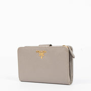 Shop the authentic Prada Taupe Saffiano Wallet second hand on Labellov.com