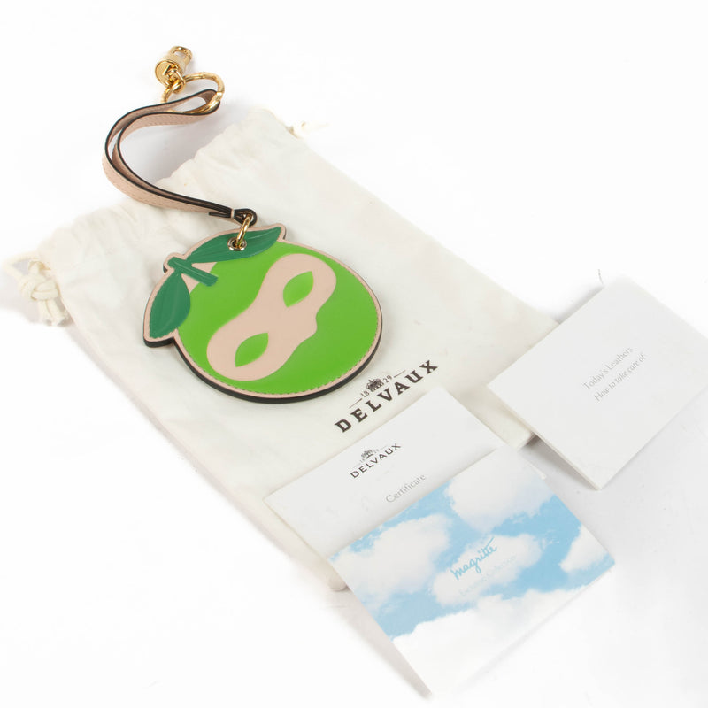 Shop the authentic Delvaux Nude Masque Magritte Charm second hand on Labellov.com