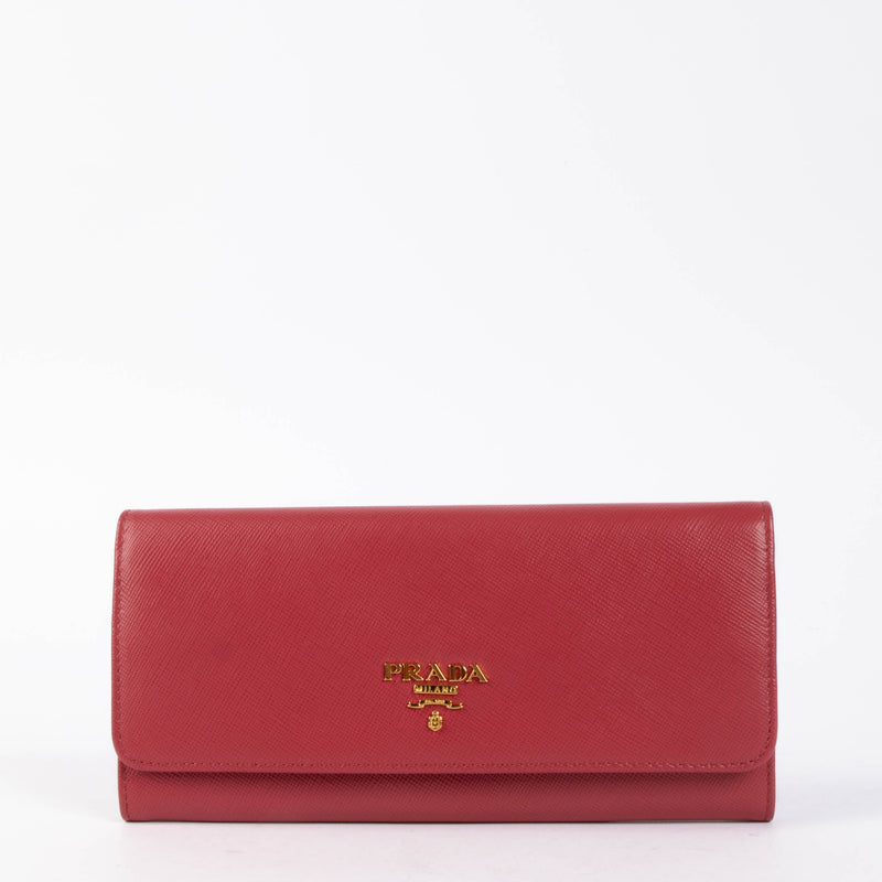 Shop the authentic Prada Pink Saffiano Wallet second hand on Labellov.com
