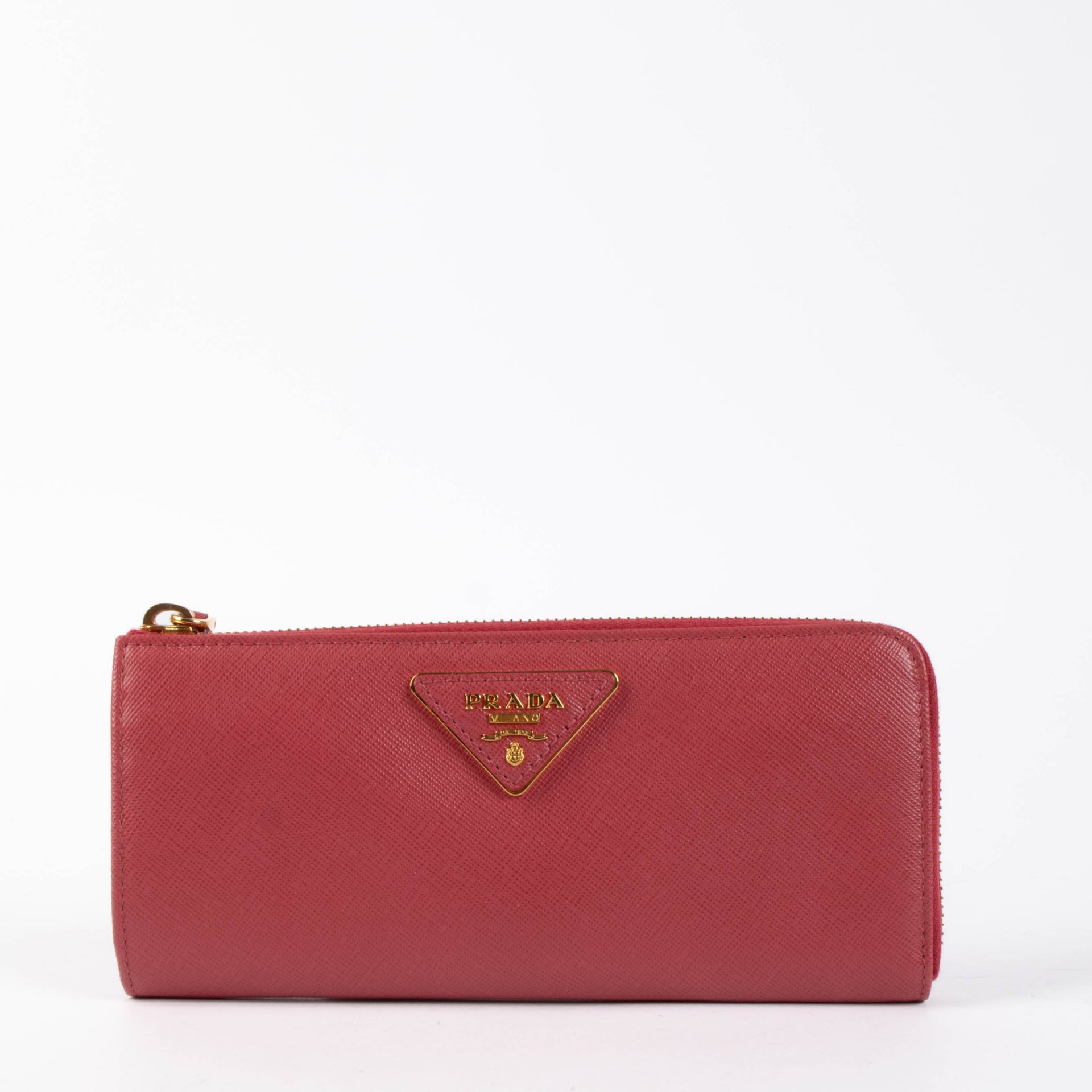 Shop the authentic Prada Pink Saffiano Wallet second hand on Labellov.com