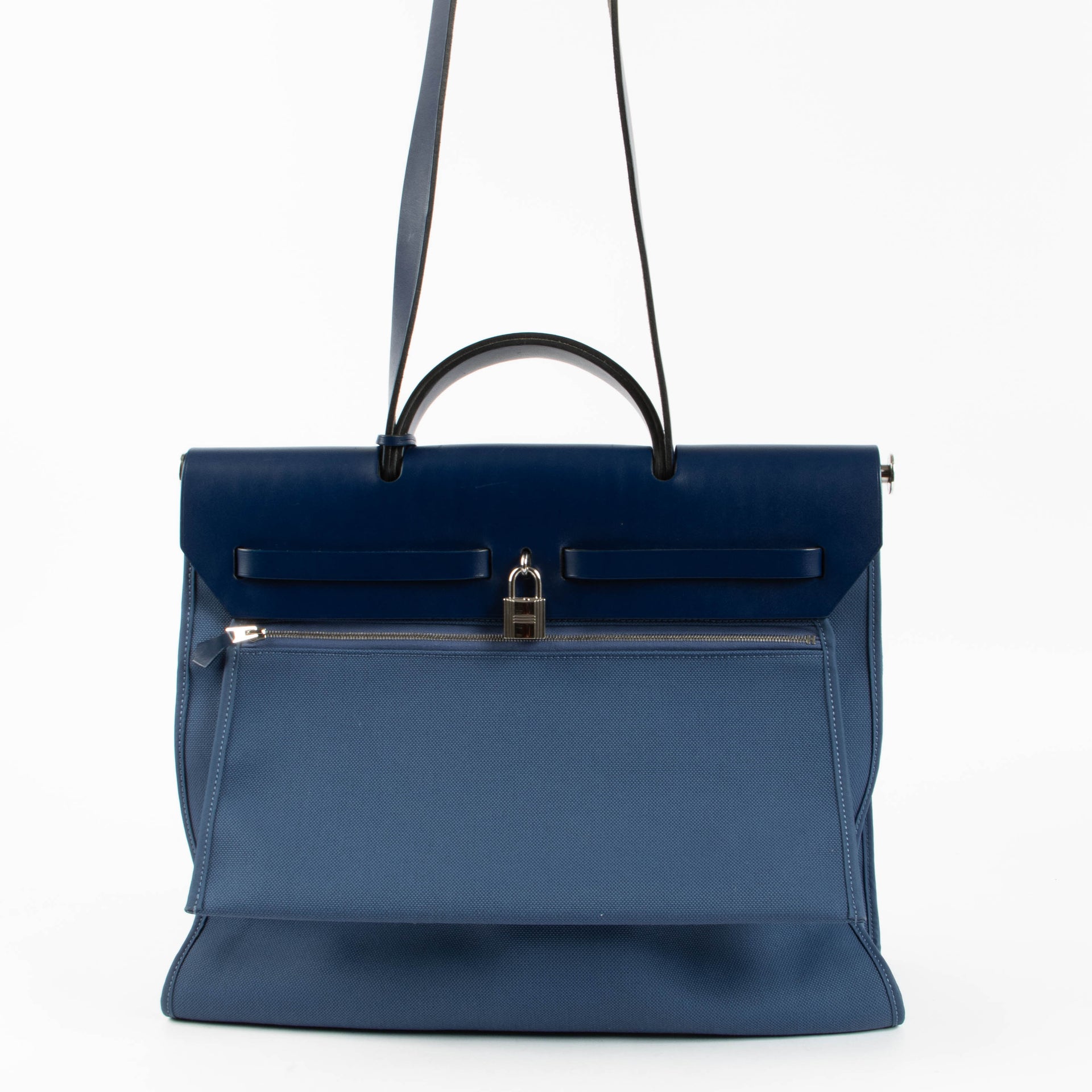 Shop the authentic Hermes Herbag Zip 39 Bleu Brighton/Bleu Saphir Canvas/Leather PHW second hand on Labellov.com