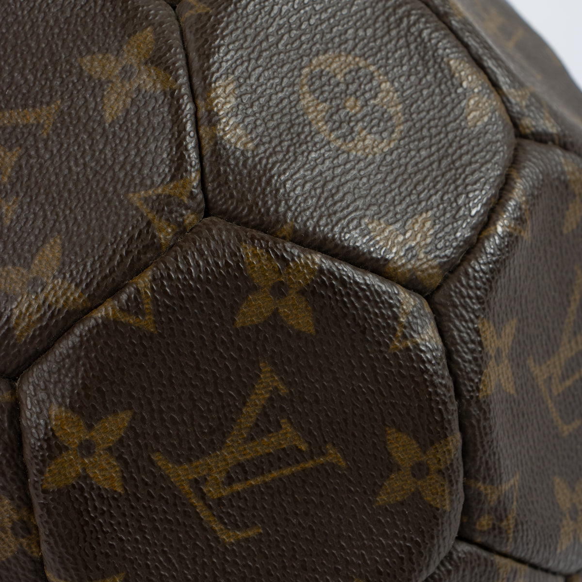 Shop the authentic Louis Vuitton 1998 World Cup Monogram Football second hand on Labellov.com!