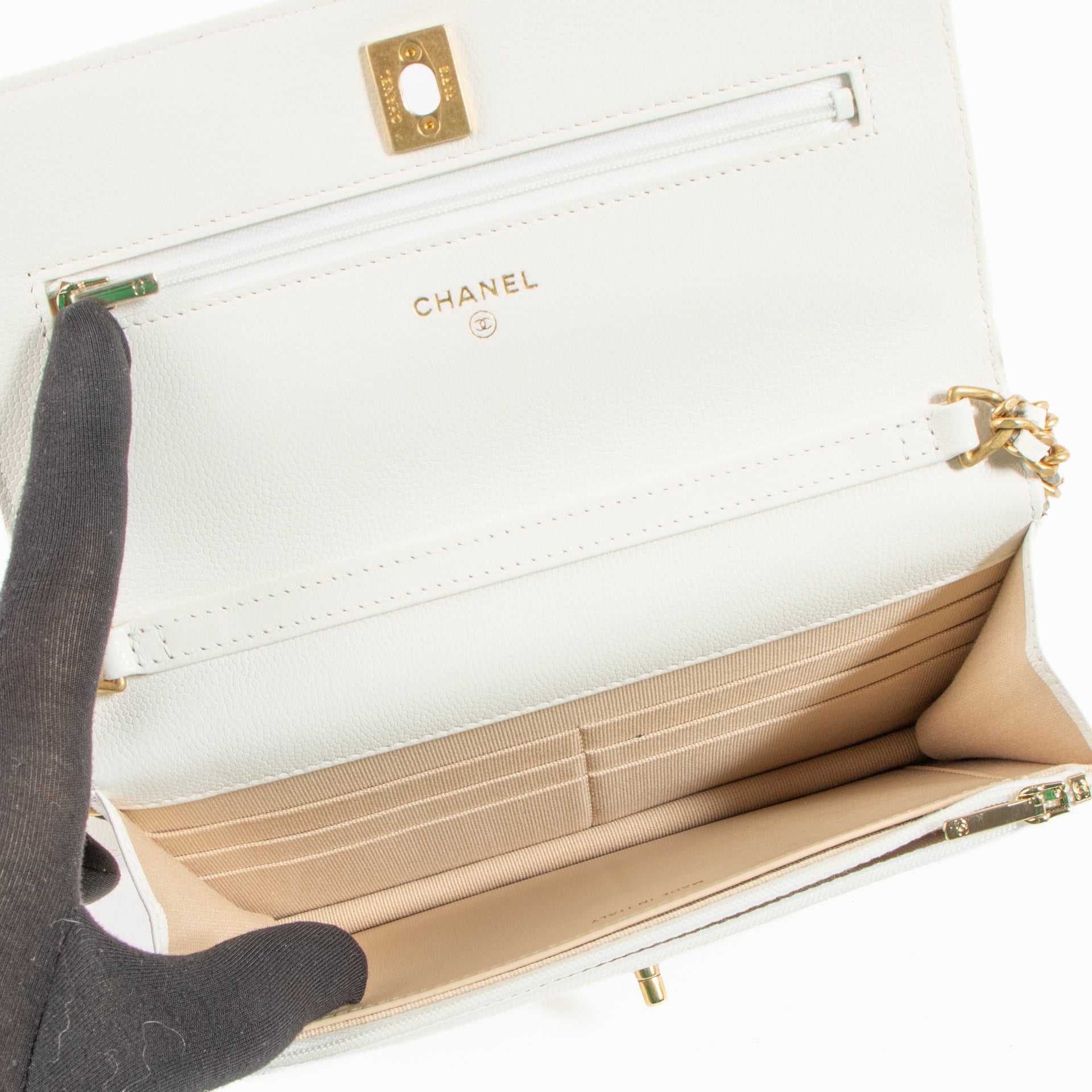 Chanel White Caviar Twist Your Buttons Wallet on Chain