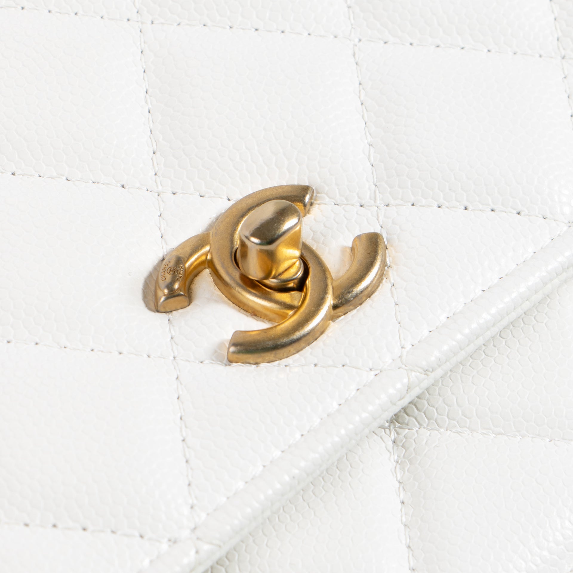 Chanel White Caviar Twist Your Buttons Wallet on Chain