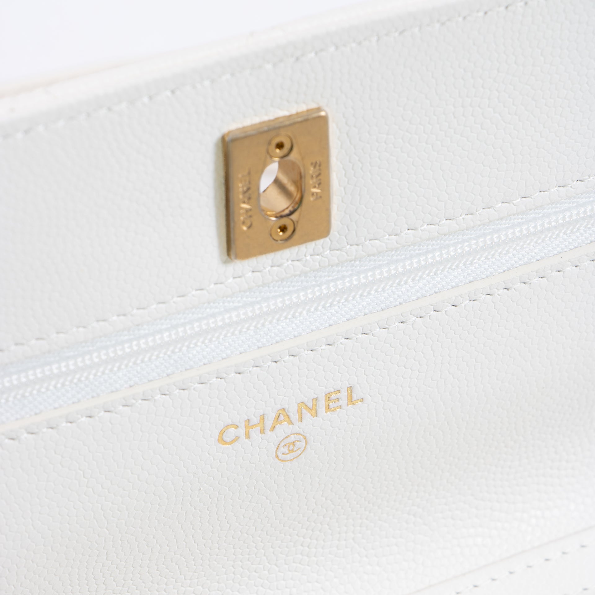 Chanel White Caviar Twist Your Buttons Wallet on Chain