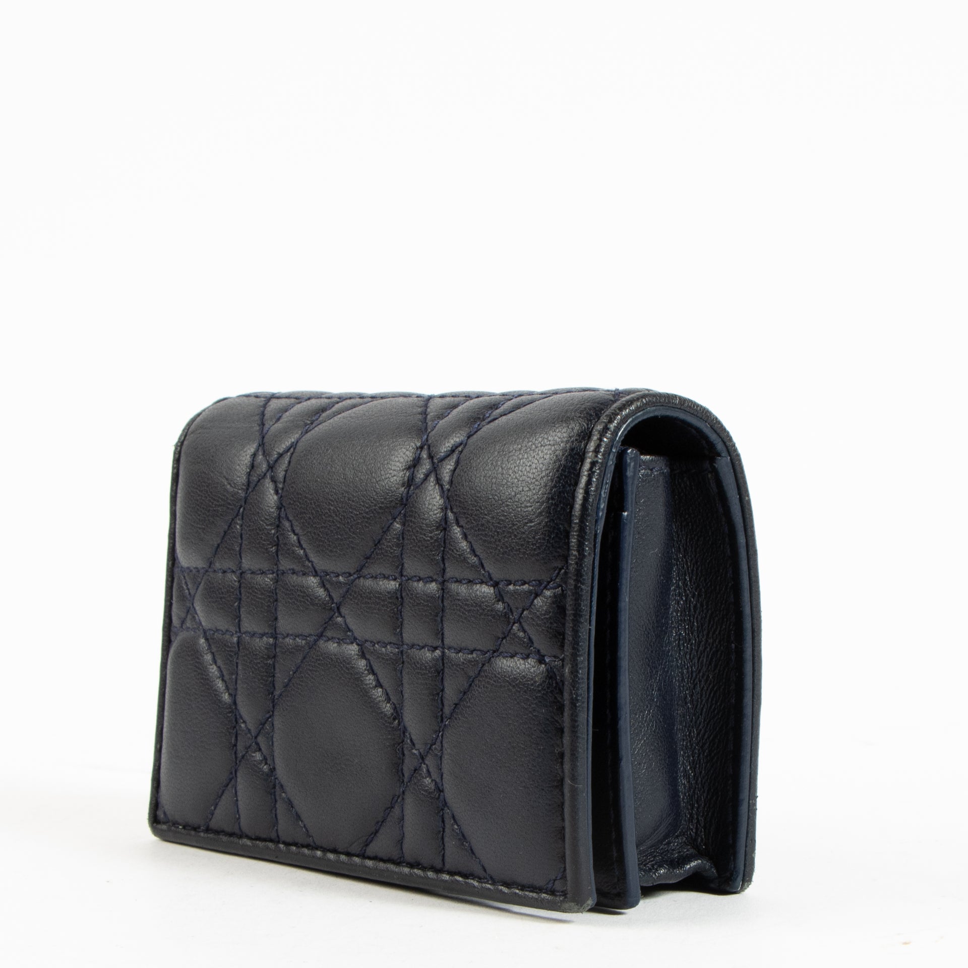 Shop the authentic Christian Dior Mini Lady Dior Wallet on Labellov.com !
