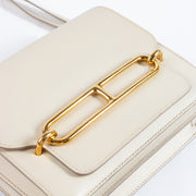 Shop the authentic Hermès Béton Evercolor Roulis 18 Bag on Labellov.com !