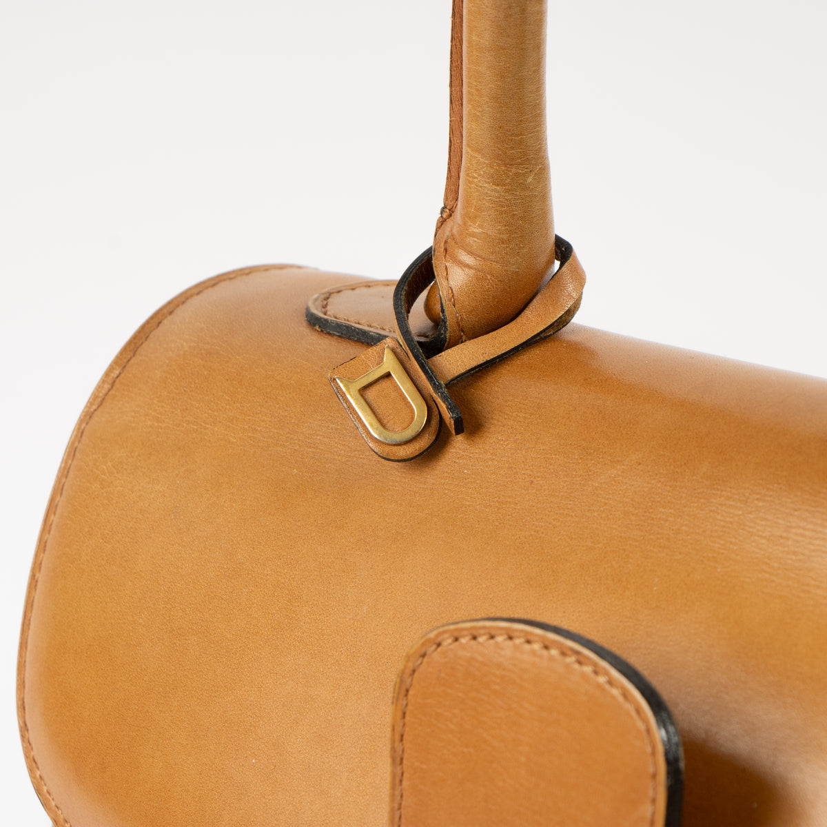 Shop this authentic Delvaux 1970s Camel Box Calf Striped Brillant MM Pre-loved on Labellov.com