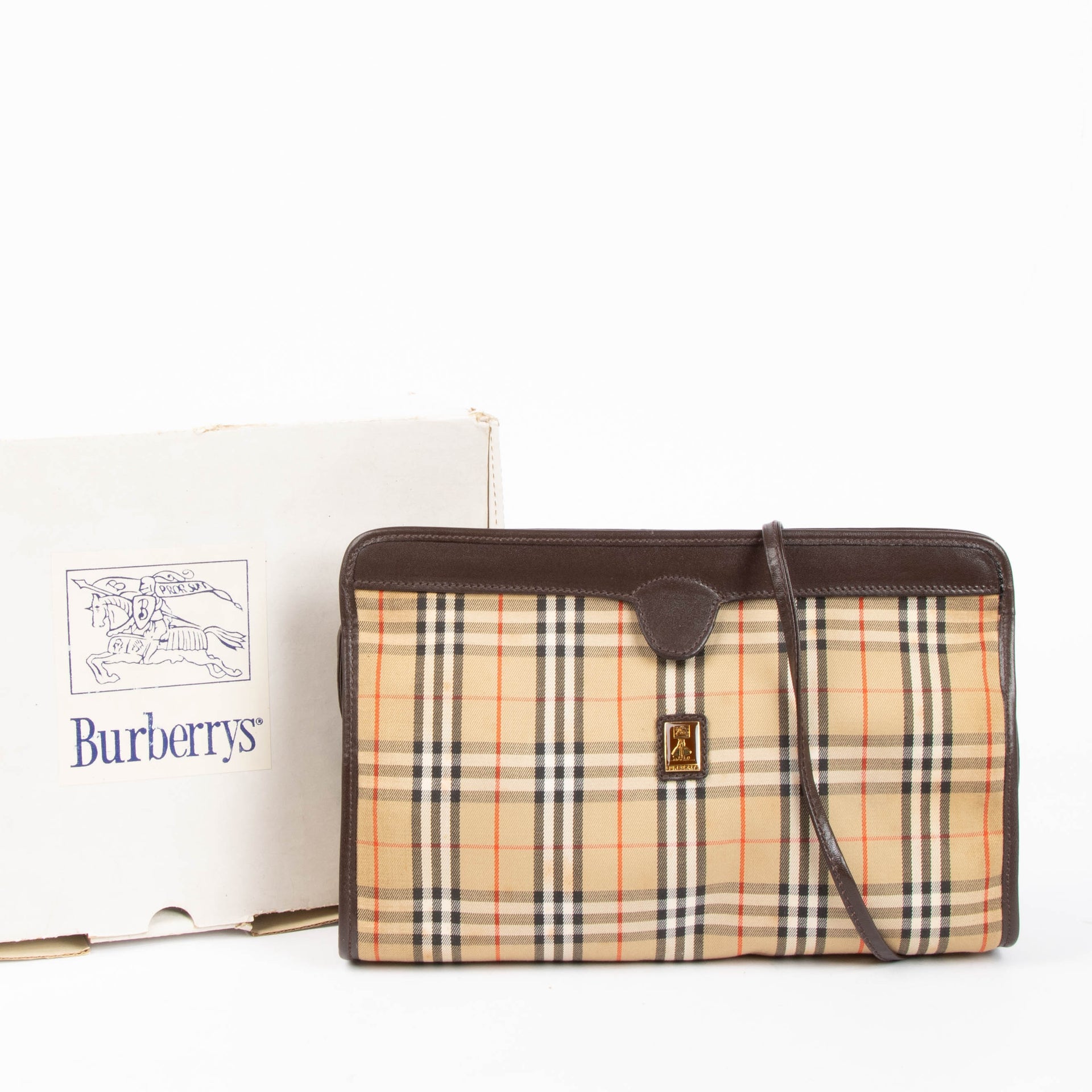 Burberry Beige Check Vintage Shelter Under a Burberrys Bag