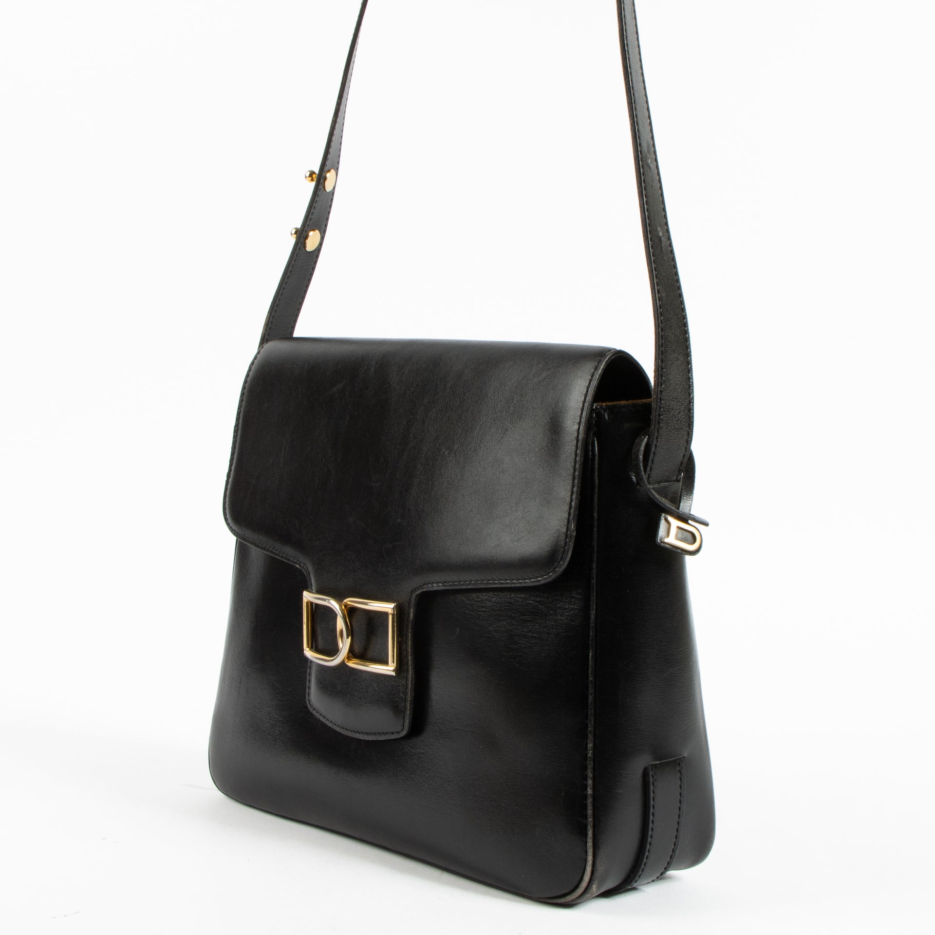 Shop authentic Delvaux Vintage Black Box Calf Shoulder Bag on Labellov.com.
