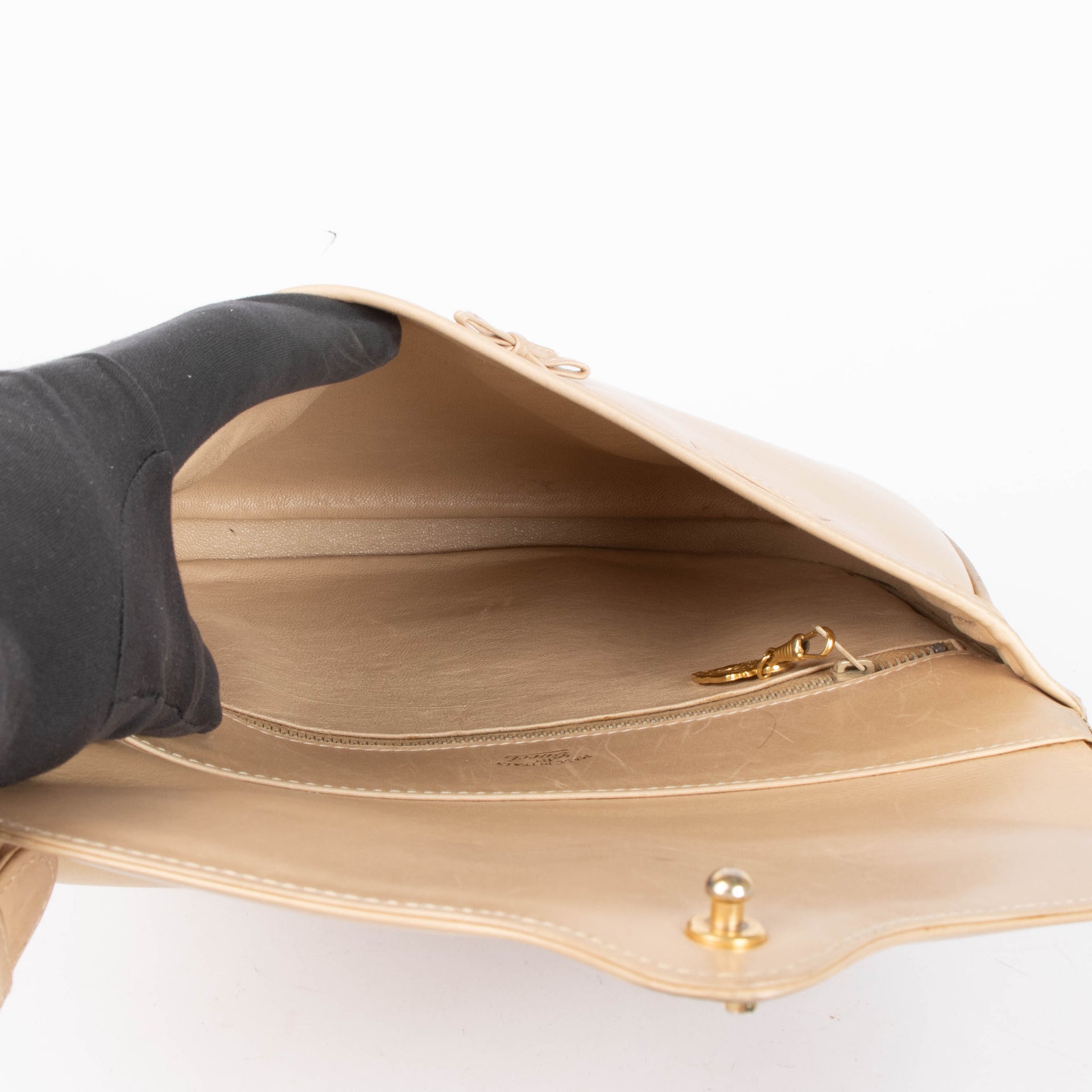 Gucci Vintage Beige Leather Messenger Bag