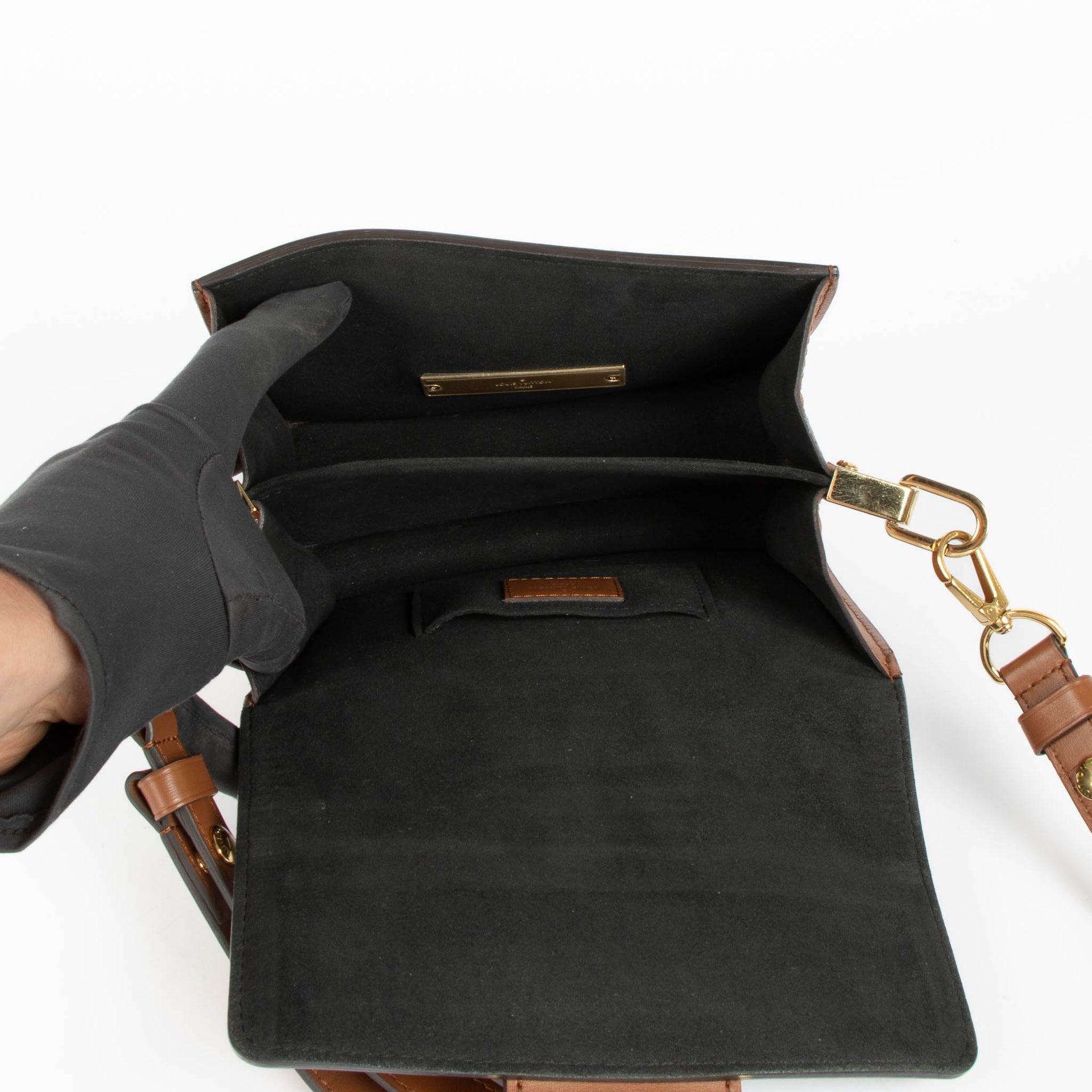 Shop this authentic Louis Vuitton Monogram Dauphine Mini Crossbody Bag pre-loved on Labellov.com