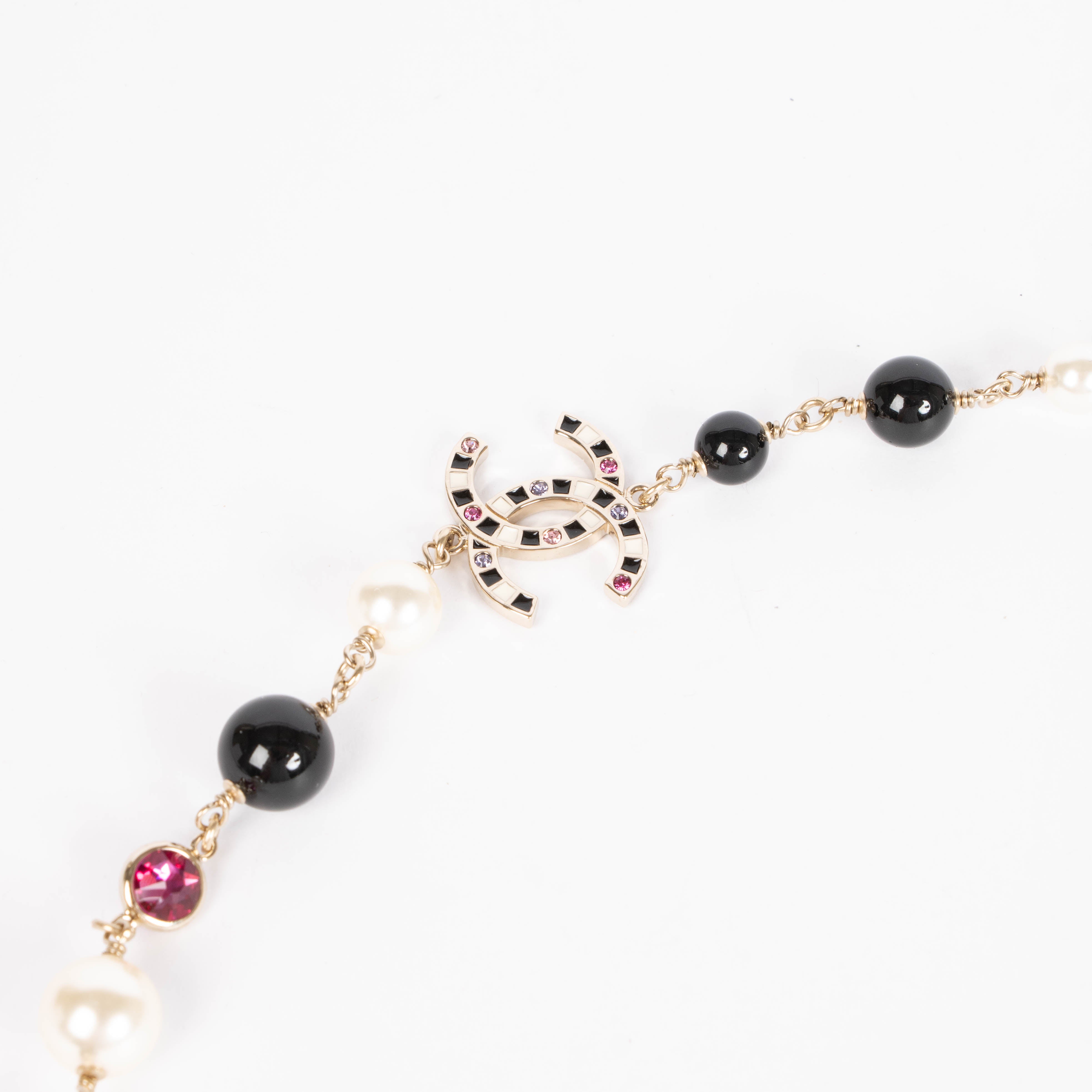 Chanel 18A Paris-Hamburg Fantasy Pearl Long Necklace – Labellov