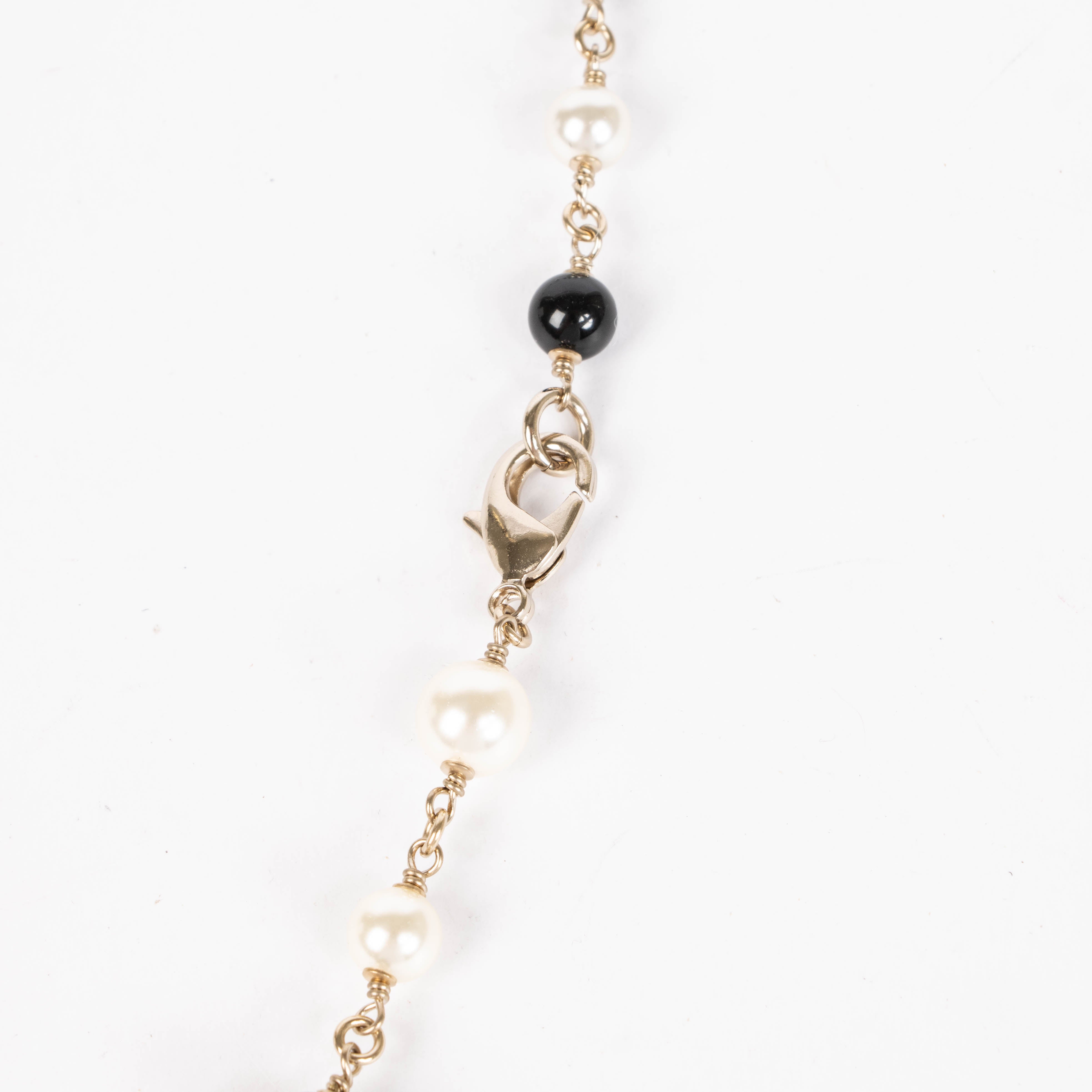 Chanel 18A Paris-Hamburg Fantasy Pearl Long Necklace – Labellov