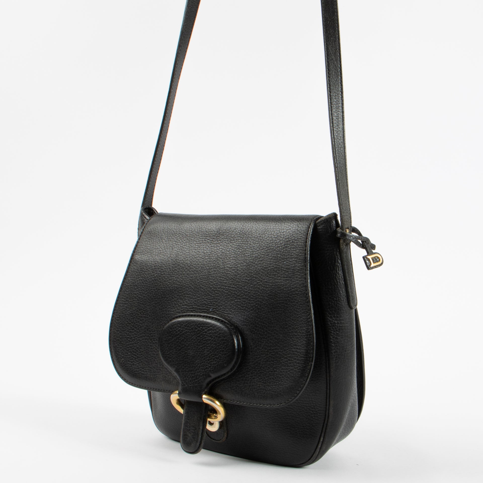 Shop the authentic Delvaux Black Vintage Crossbody second hand on Labellov.com