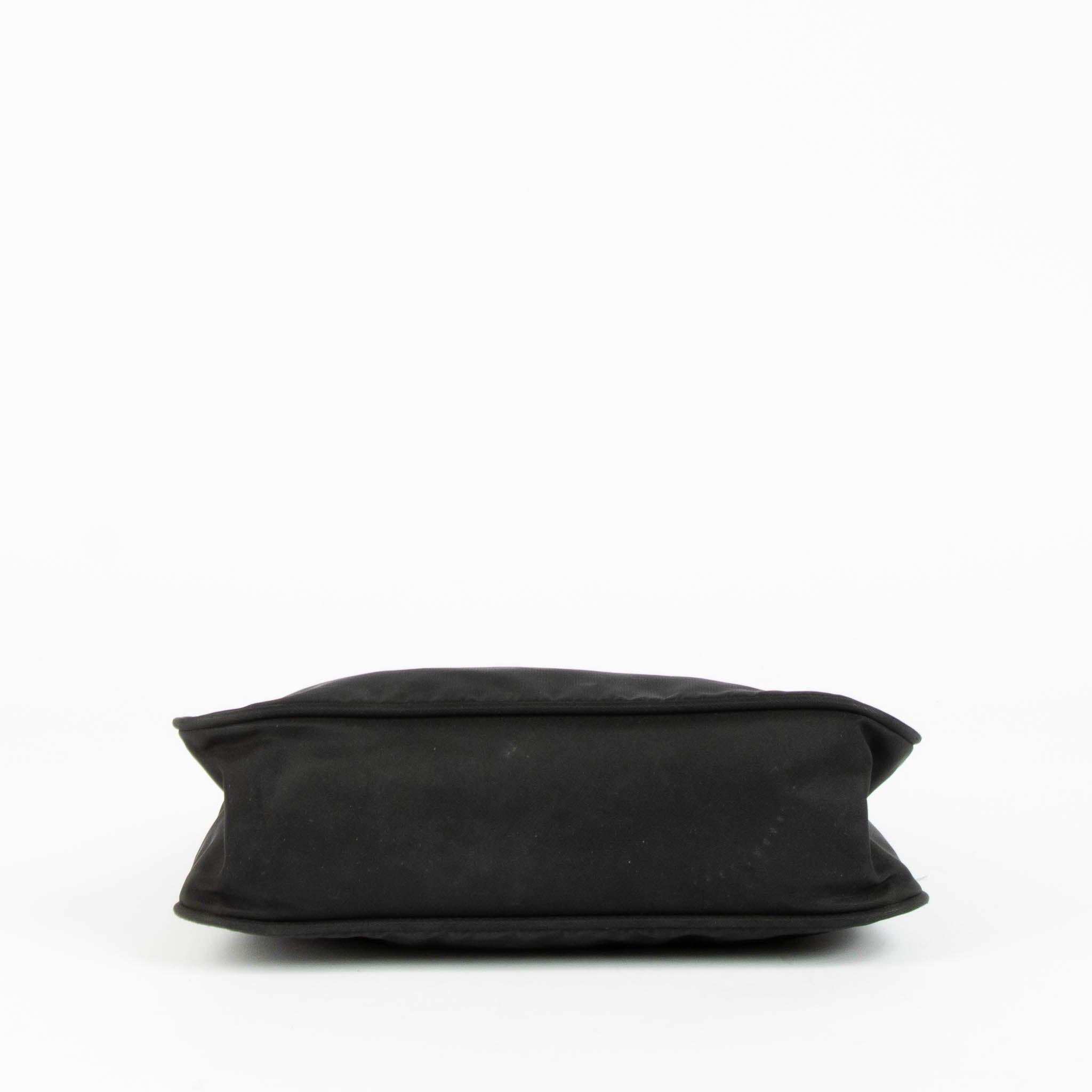Prada Black Nylon Re-Edition 2000 Bag – Labellov