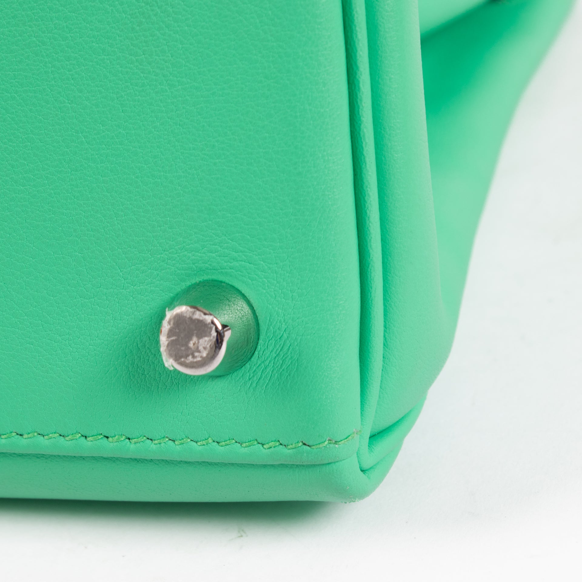 Hermès Kelly 25 Vert Comics Swift PHW