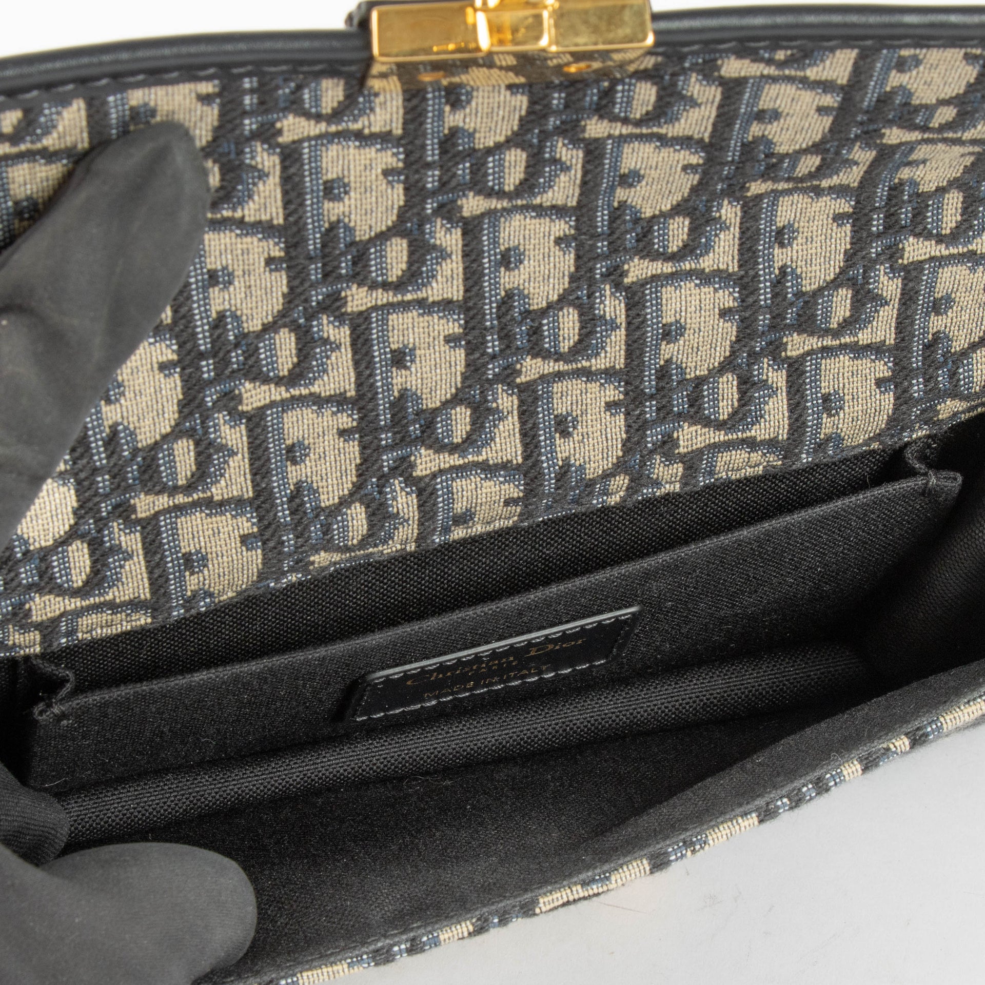 Shop the authentic Christian Dior Blue Oblique 30 Montaigne East West Bag second hand on Labellov.com
