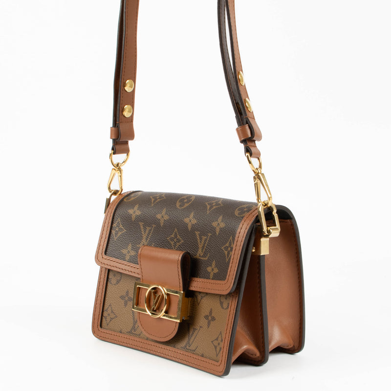 Shop the authentic Louis Vuitton Monogram Dauphine Mini Bag second hand on Labellov.com