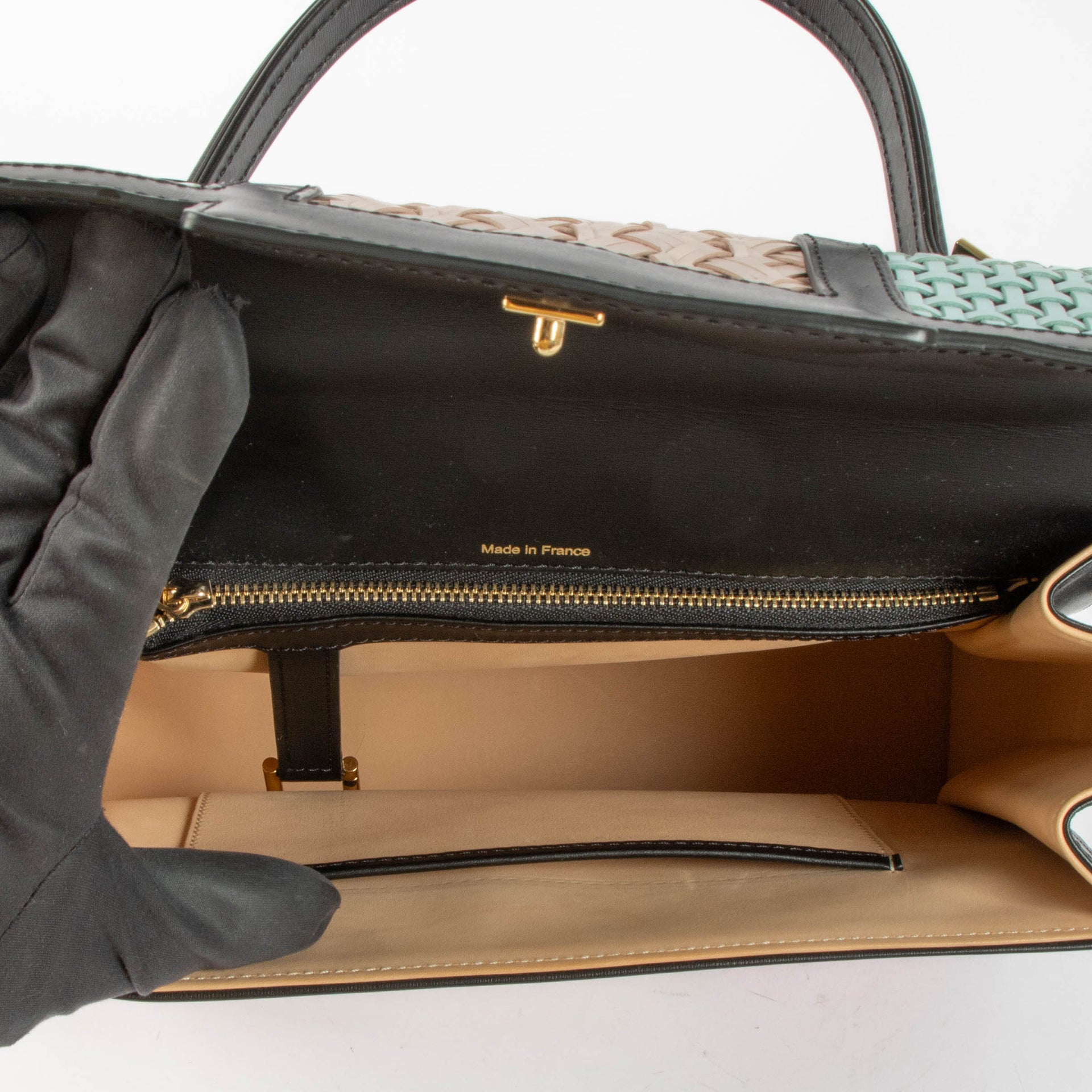 Shop the authentic Delvaux Multicolor Tempête MM Tzigane second hand on Labellov.com