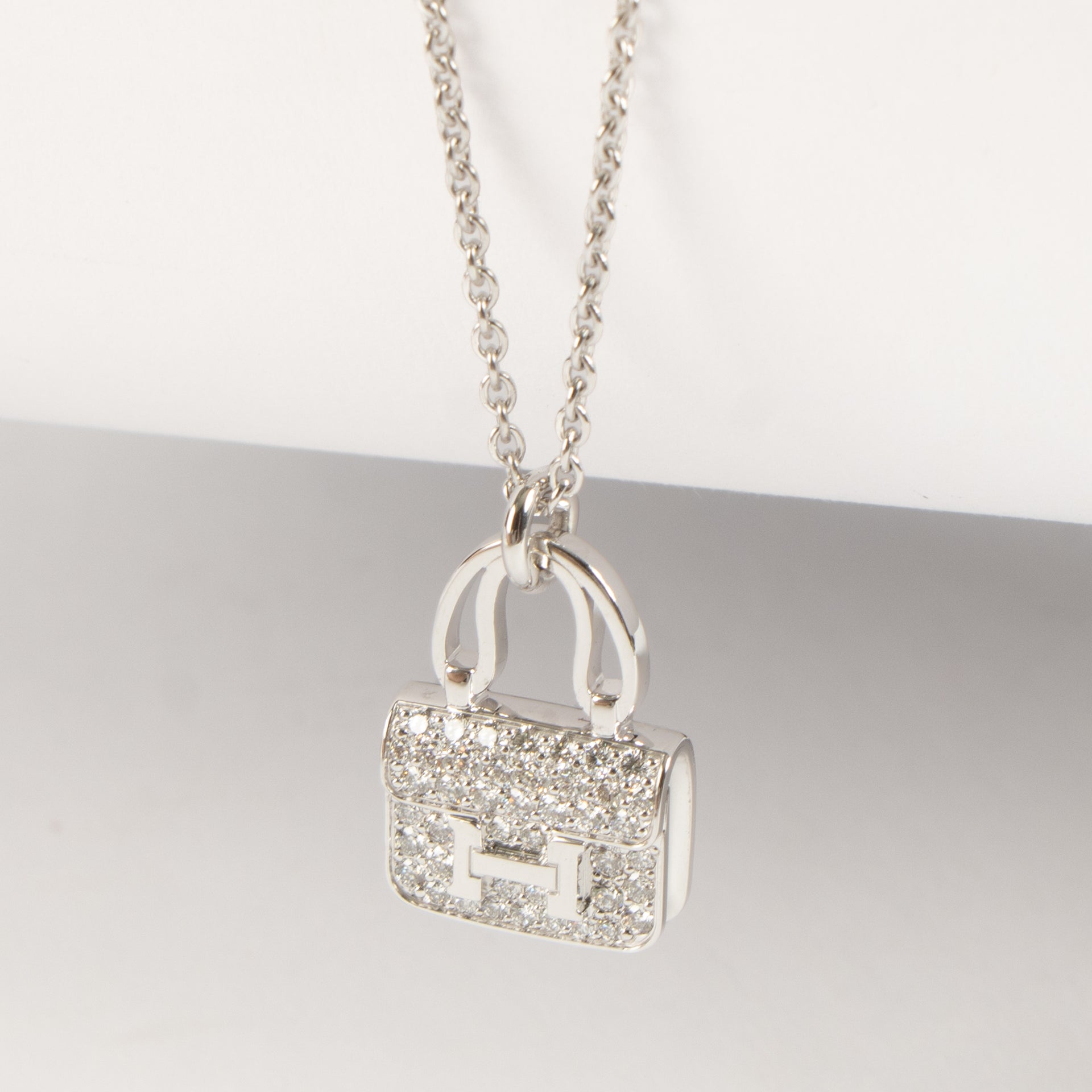 Hermès Diamonds Amulettes Constance Pendant Necklace