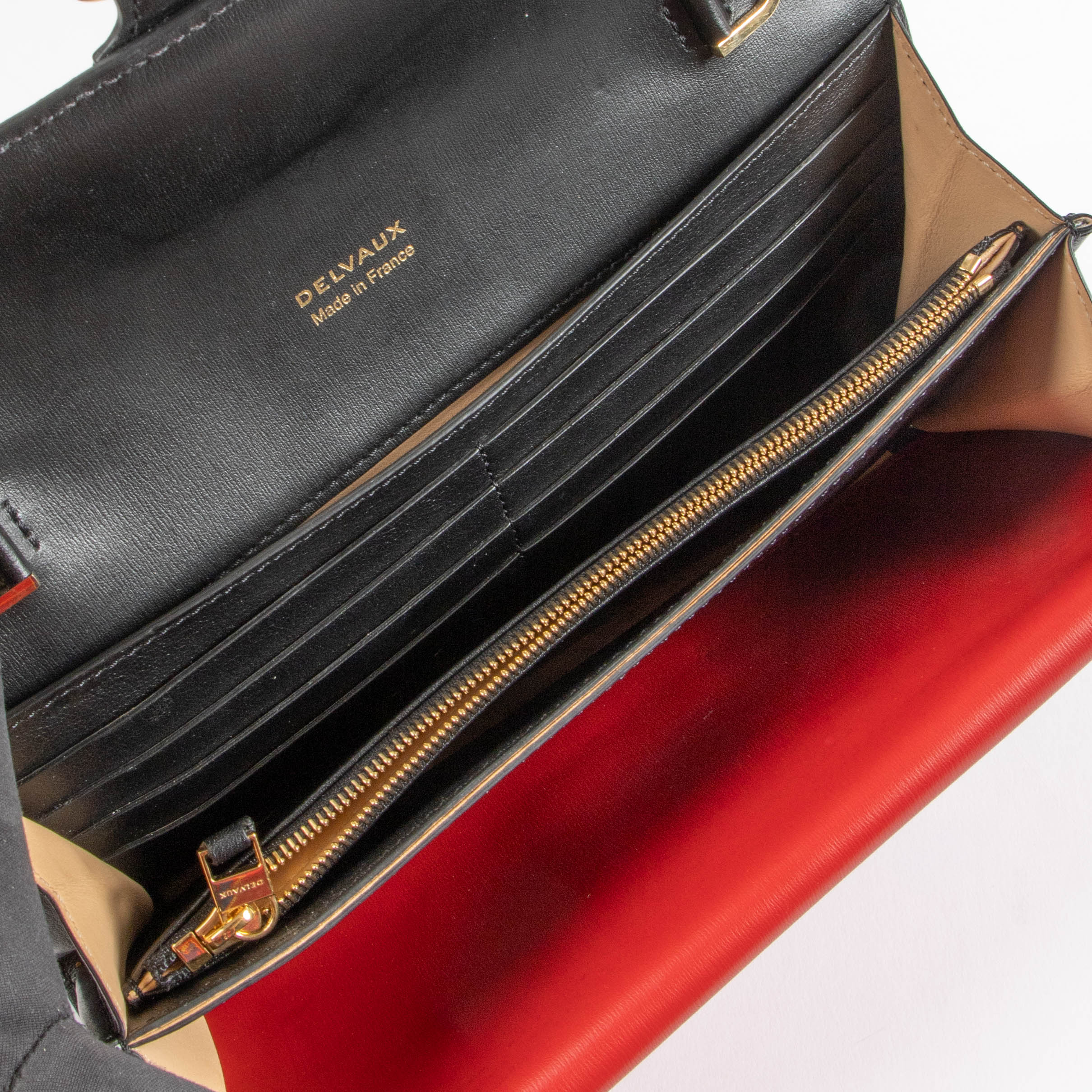 Delvaux Black/Lipstick Box Calf Brillant Chain Long Wallet – Labellov