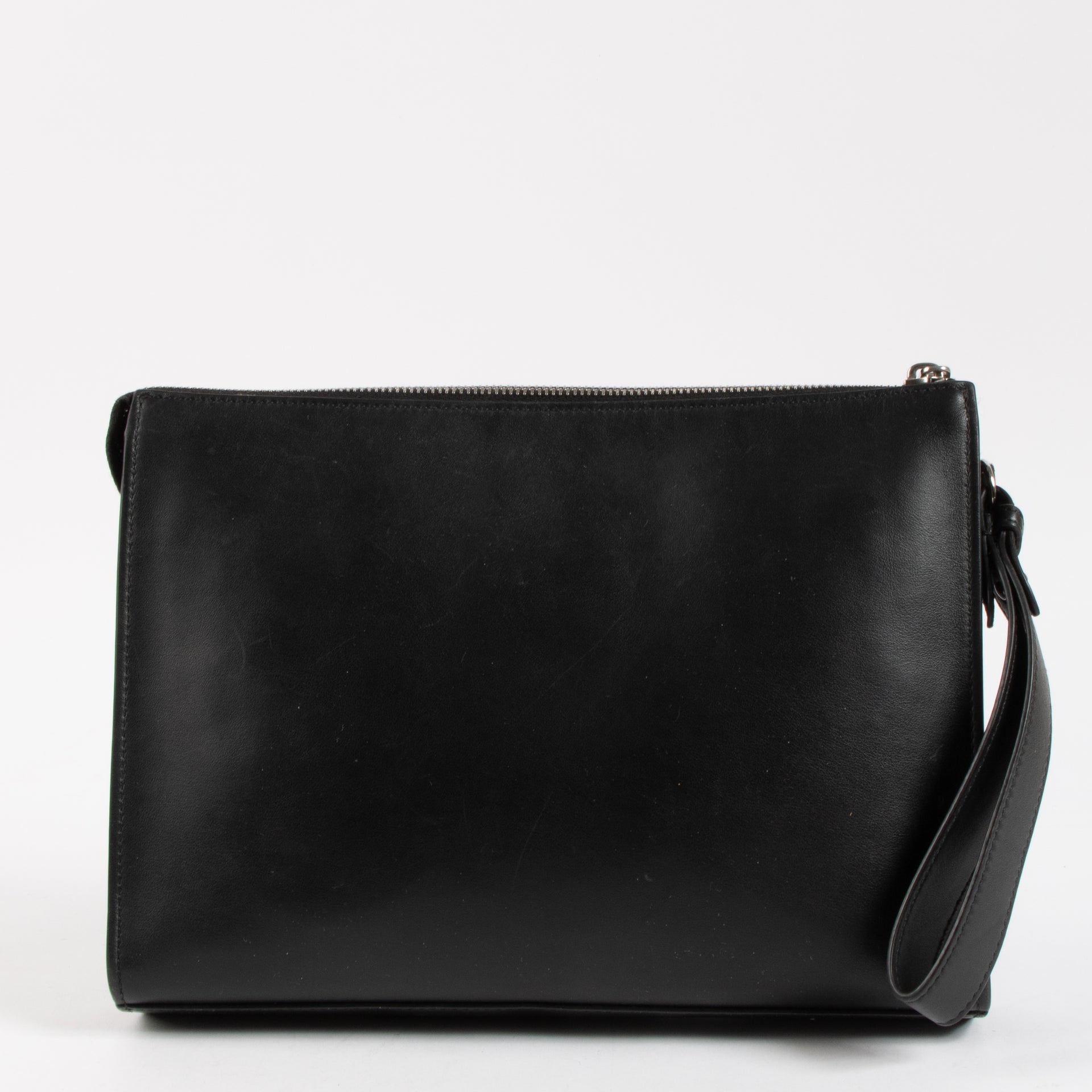 Shop the authentic Fendi Black FF Squared Clutch on Labellov.com !