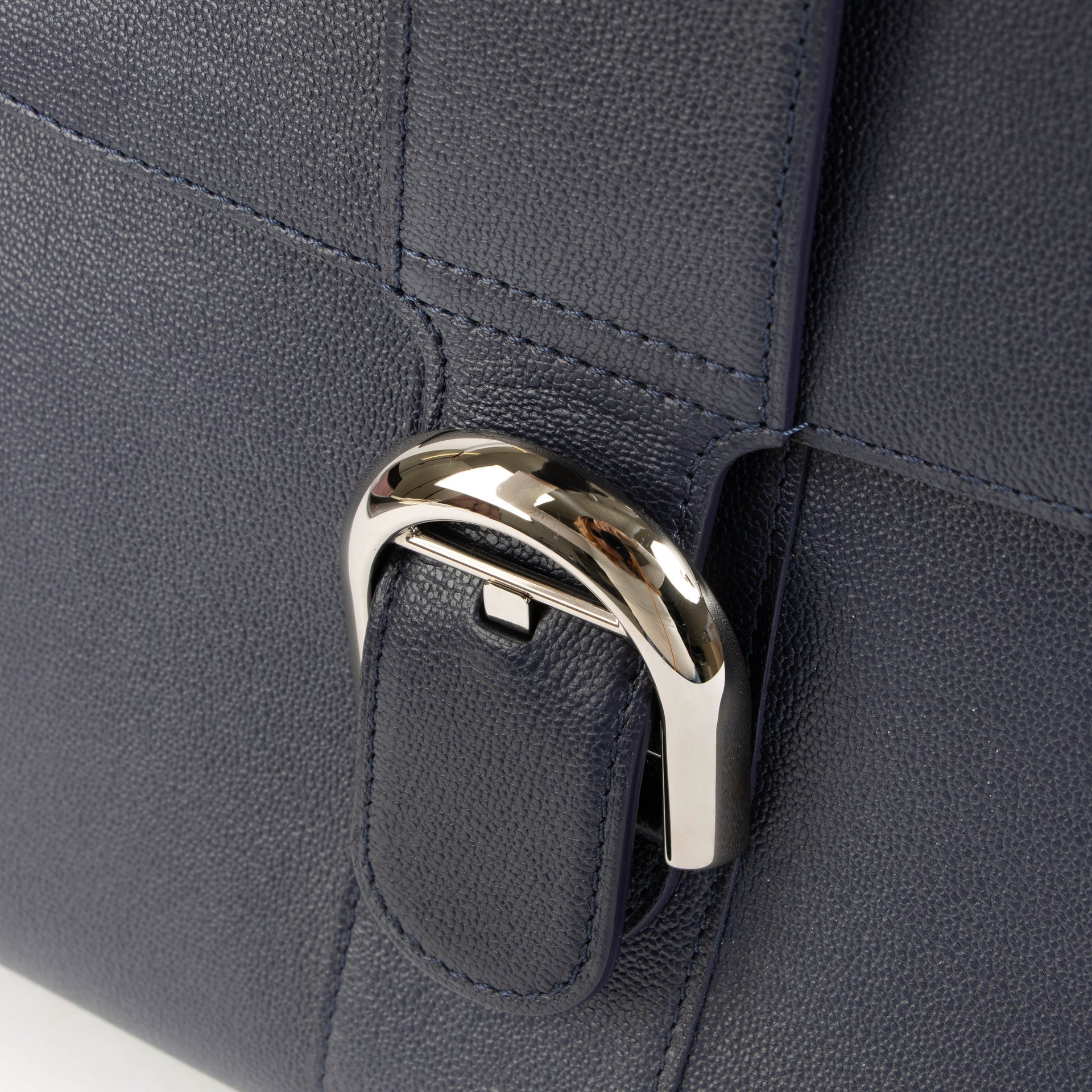 Delvaux Indigo Rodeo Calf Brillant MM