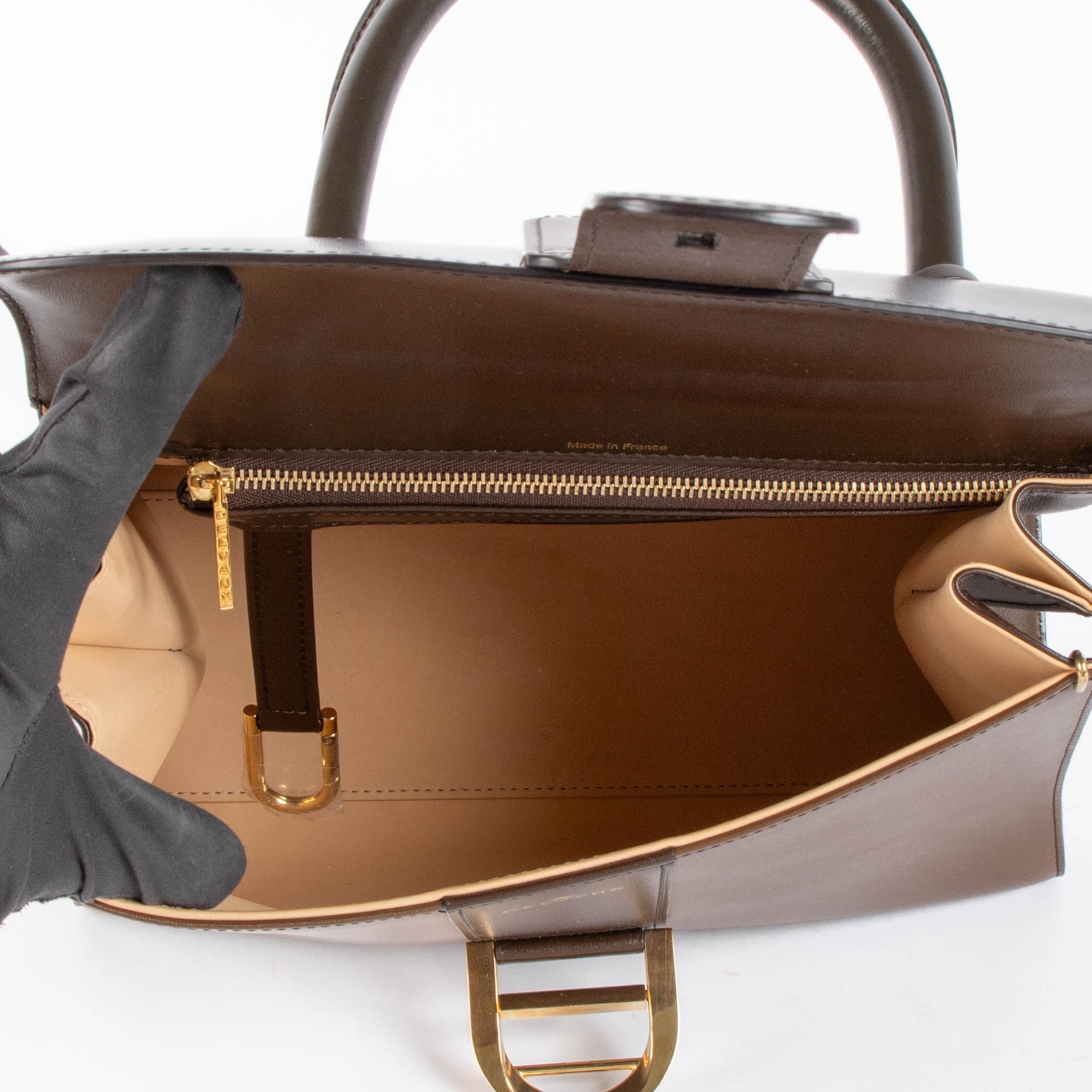 Shop this authentic Delvaux Tricolor Box Brillant MM pre-loved on Labellov.com