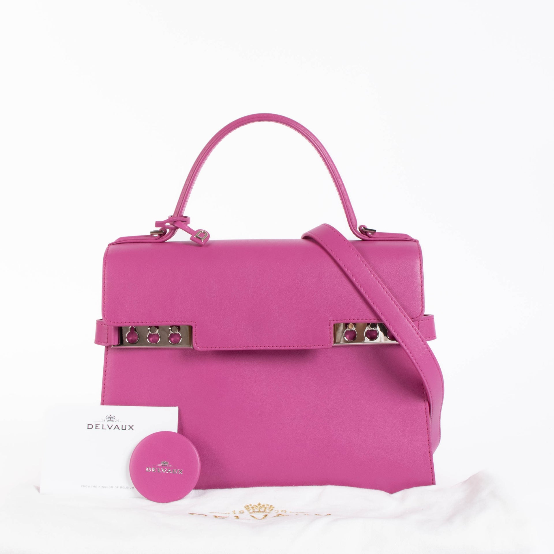 Shop this authentic Delvaux Pink Tempête MM pre-loved on Labellov.com 
