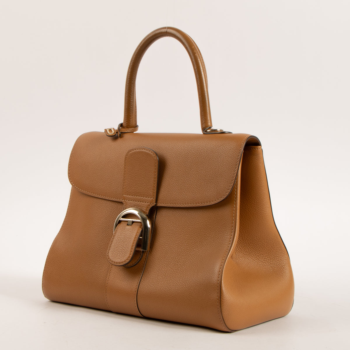 Shop this authentic luxury Delvaux Vegetal Sellier Brillant MM Bag Pre-Loved on Labellov.com