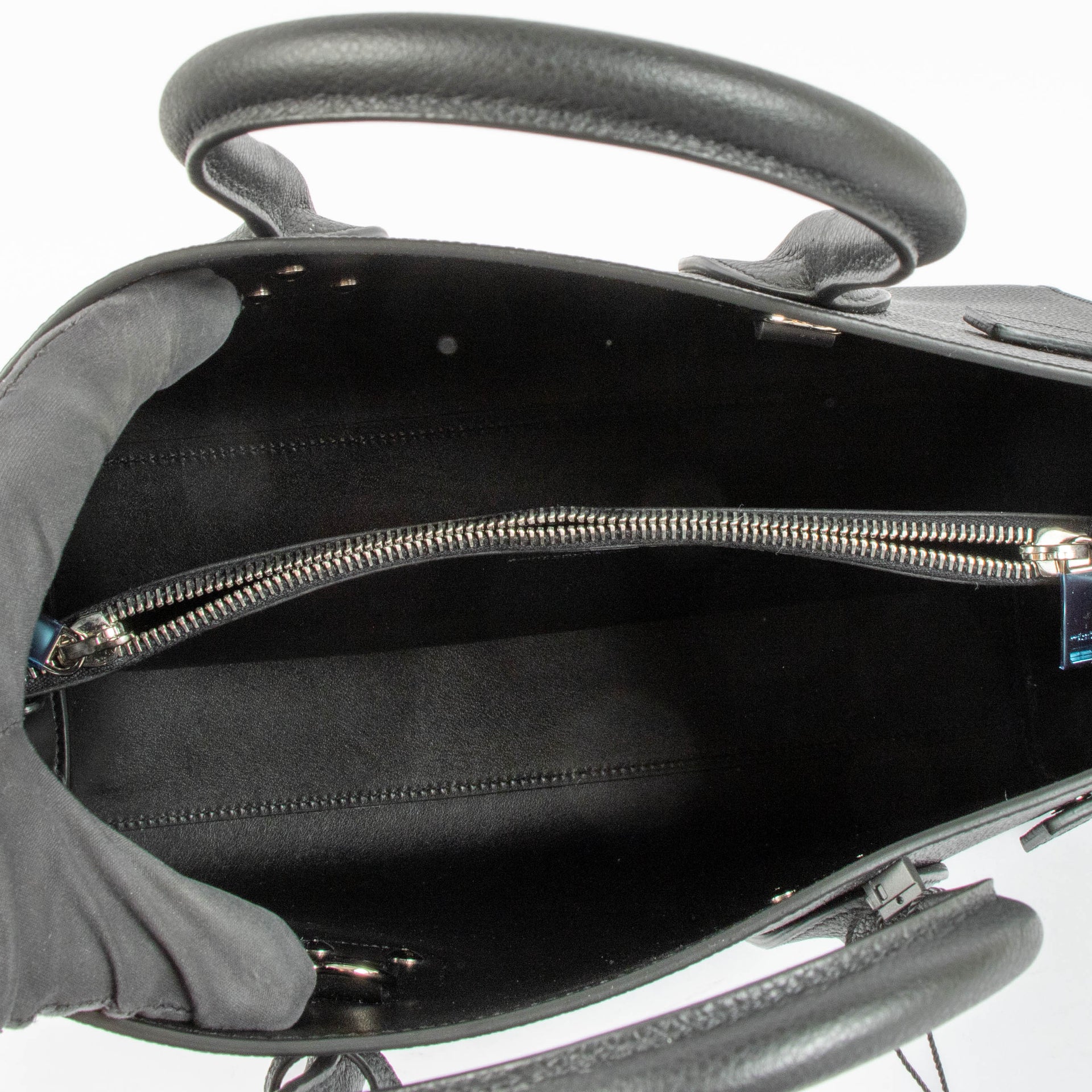 Shop this authentic Saint Laurent Black Sac de Jour Small Bag pre-loved on Labellov.com 