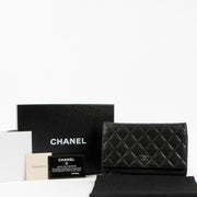 Shop the authentic Chanel Black Caviar Classic Wallet On Chain Bag second hand on Labellov.com!