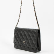 Shop the authentic Chanel Black Caviar Classic Wallet On Chain Bag second hand on Labellov.com!