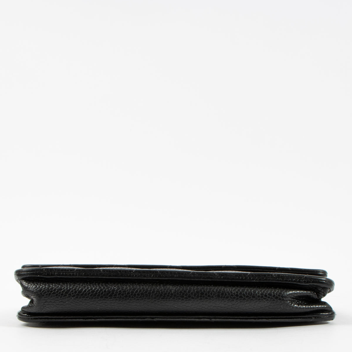 Shop the authentic Chanel Black Caviar Classic Wallet On Chain Bag second hand on Labellov.com!