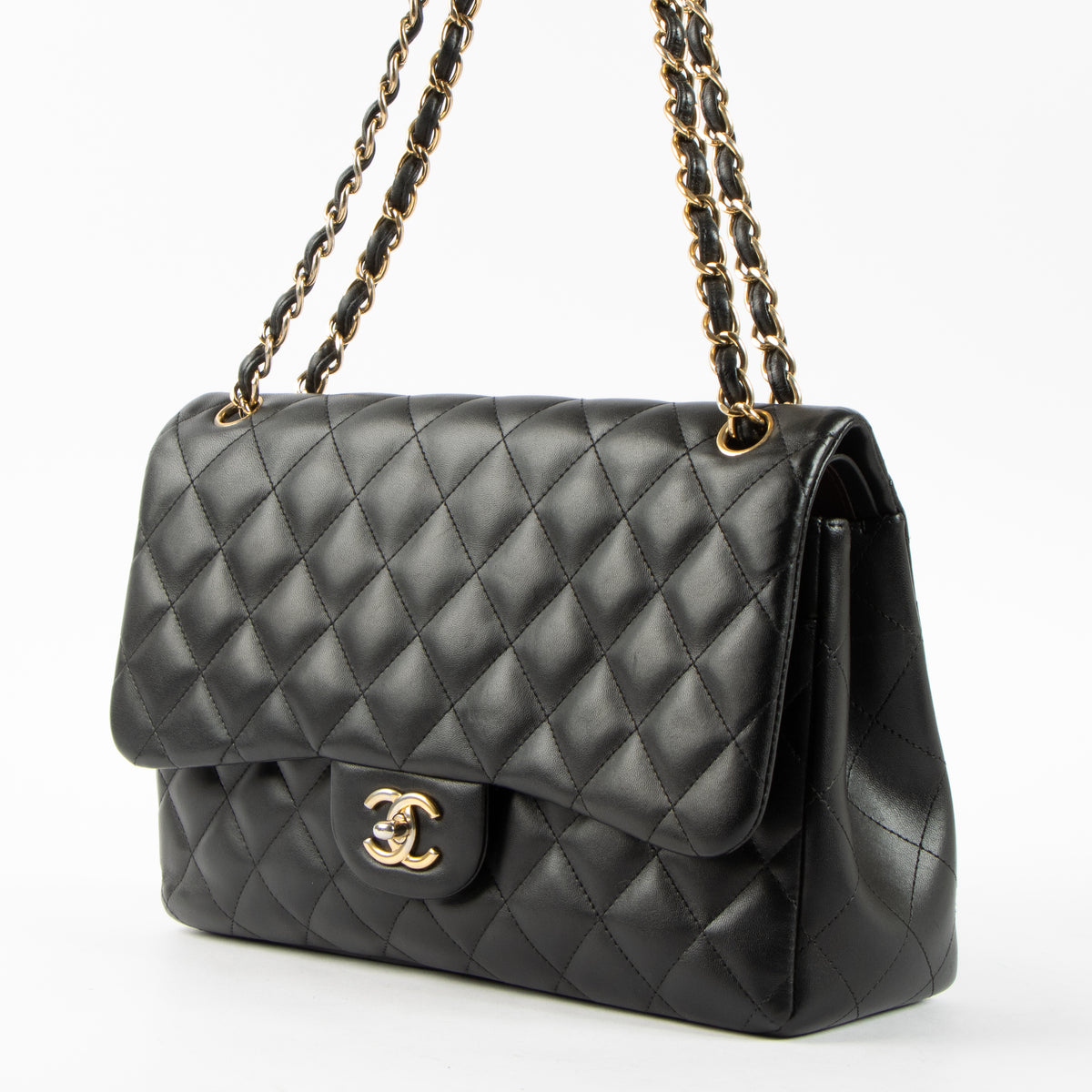 Shop this authentic luxury Chanel Black Lambskin Large/Jumbo Classic Bag Pre-Loved on Labellov.com