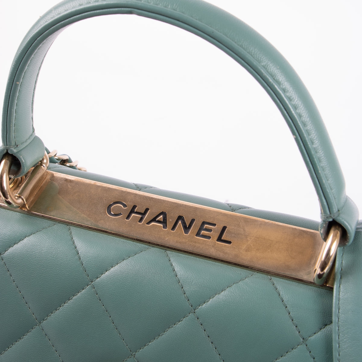 Shop this authentic Chanel Green Small Trendy CC Bag pre-loved on Labellov.com
