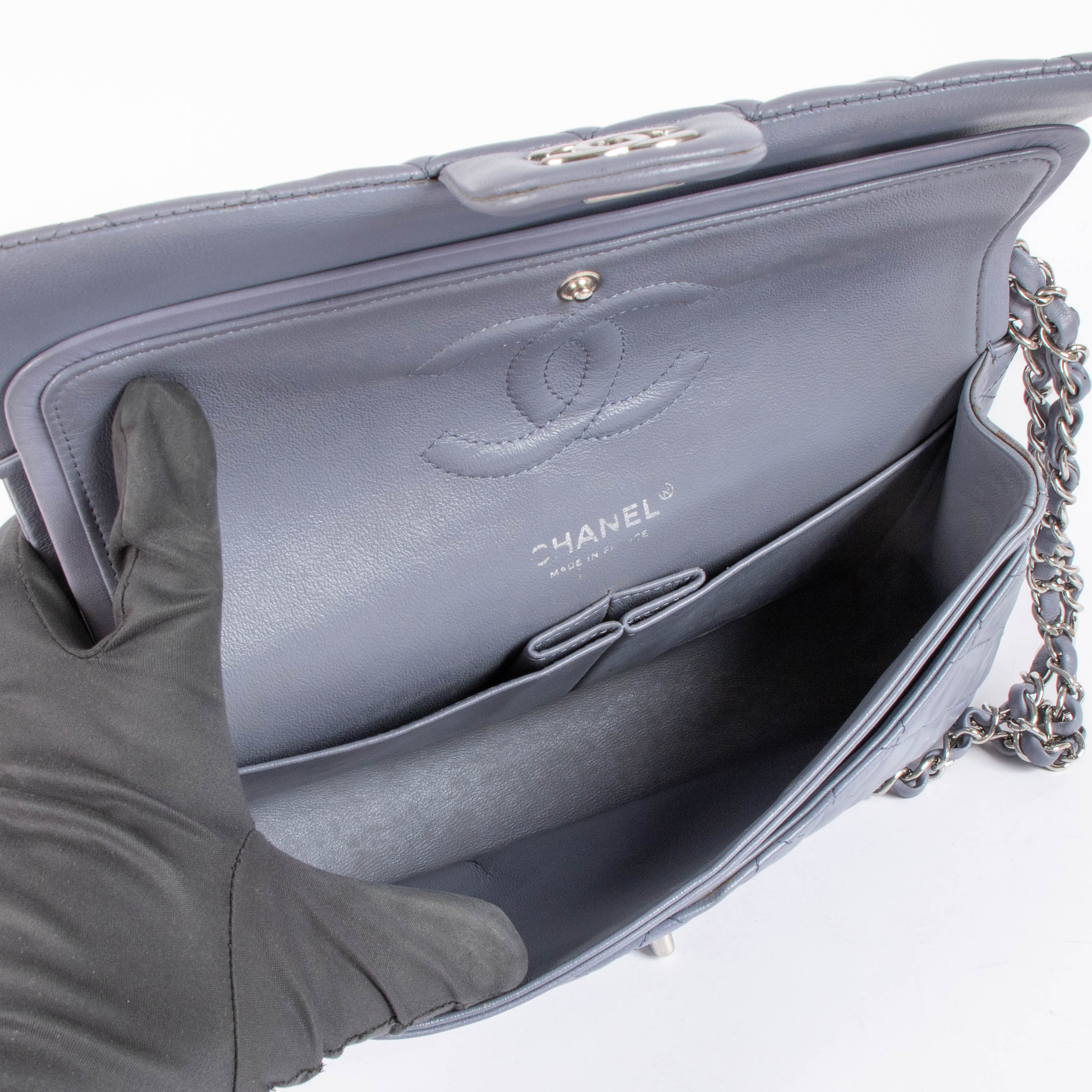 Chanel Mauve Lambskin Medium Classic Flap 11.12 Bag – Labellov