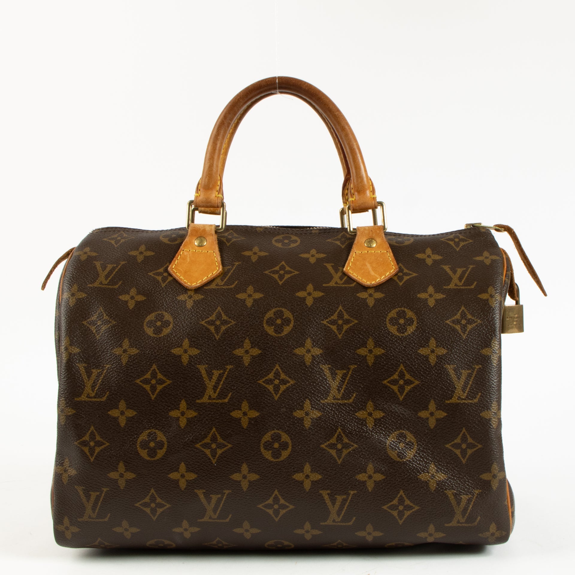 Shop the authentic Louis Vuitton Monogram Speedy 25 Bag on Labellov.com !