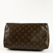 Shop the authentic Louis Vuitton Monogram Speedy 25 Bag on Labellov.com !