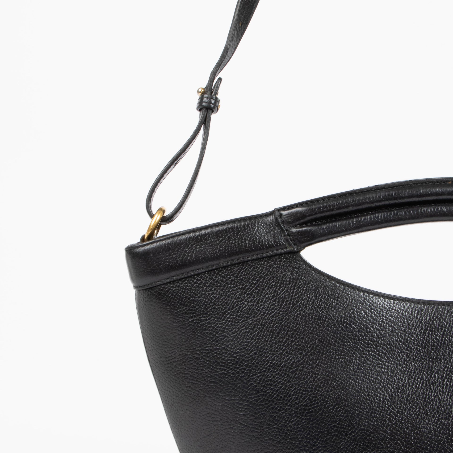 Shop this authentic delvaux black Bucket pre-loved on Labellov.com