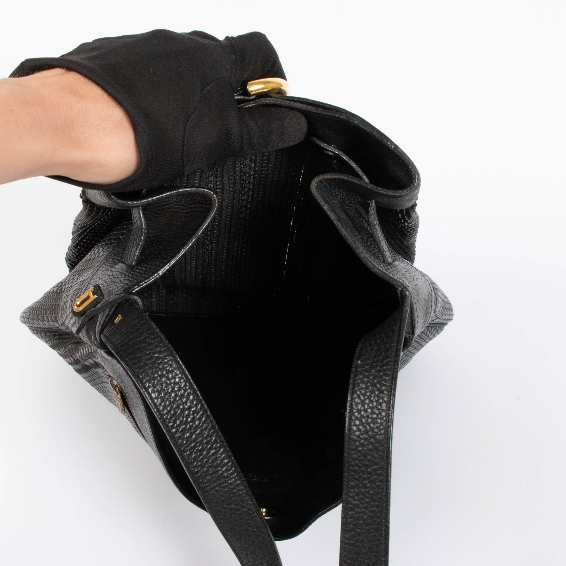 Shop this authentic delvaux black Toile De Cuir Souverain pre-loved on Labellov.com