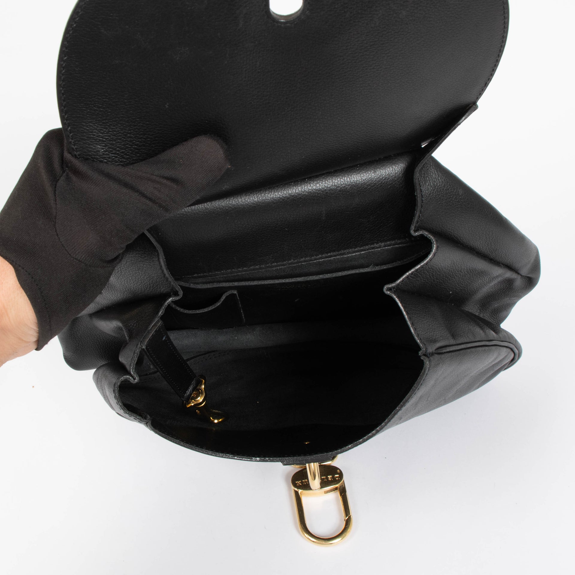 Shop this authentic delvaux black Cerceau bag pre-loved on Labellov.com