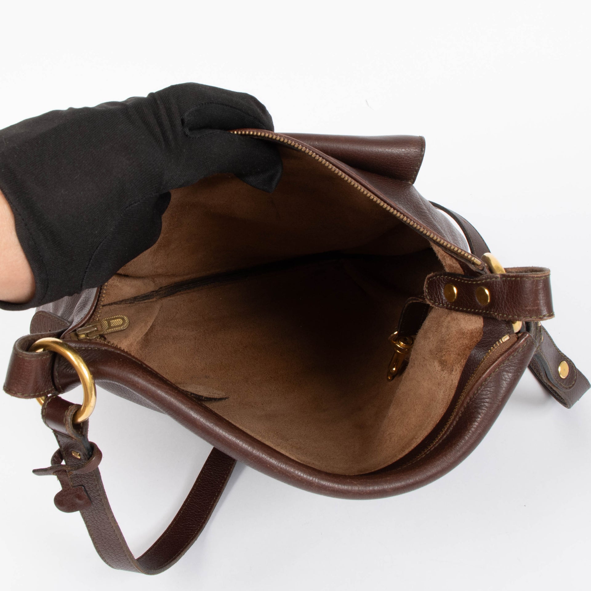 Shop this authentic Delvaux Flou brown Crossbody pre-loved on Labellov.com